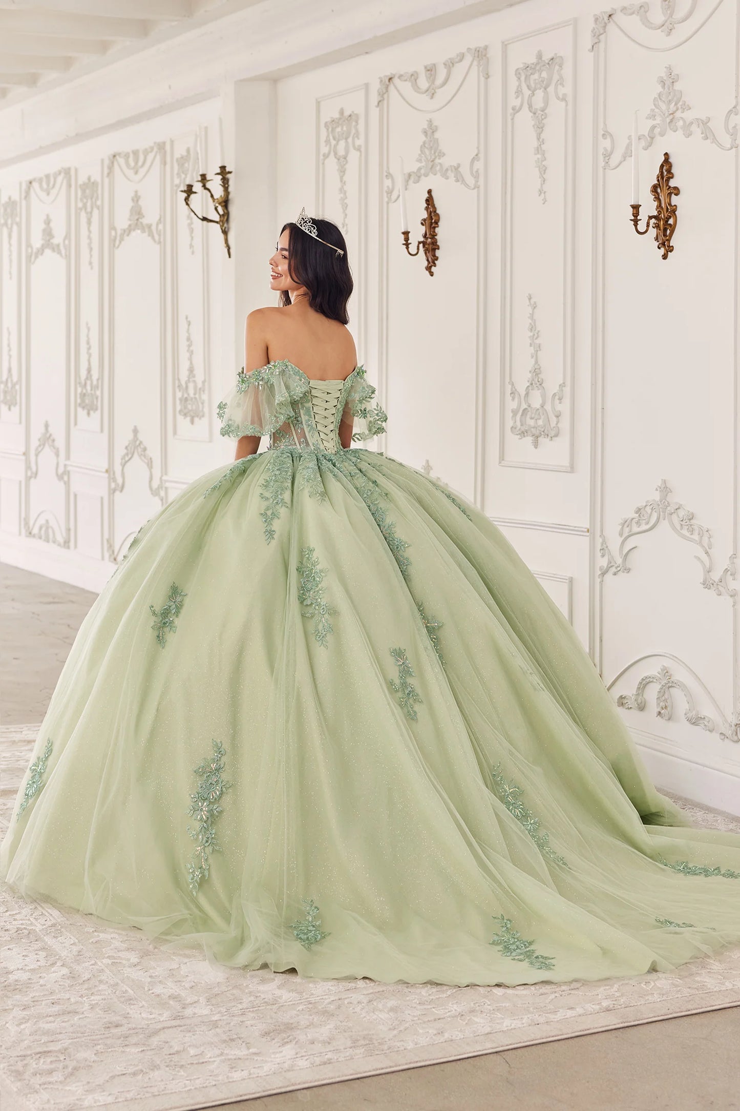 Cinderella Divine 15725