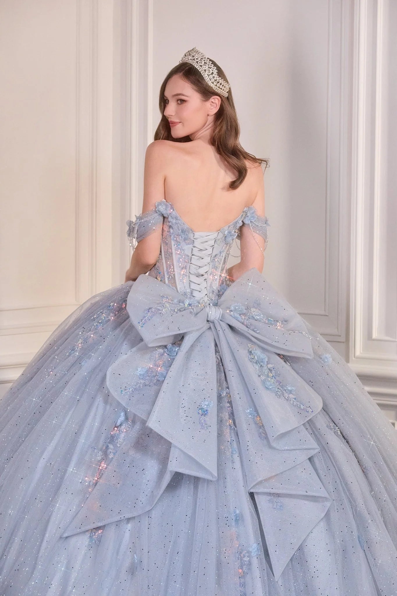 Cinderella Divine 15728