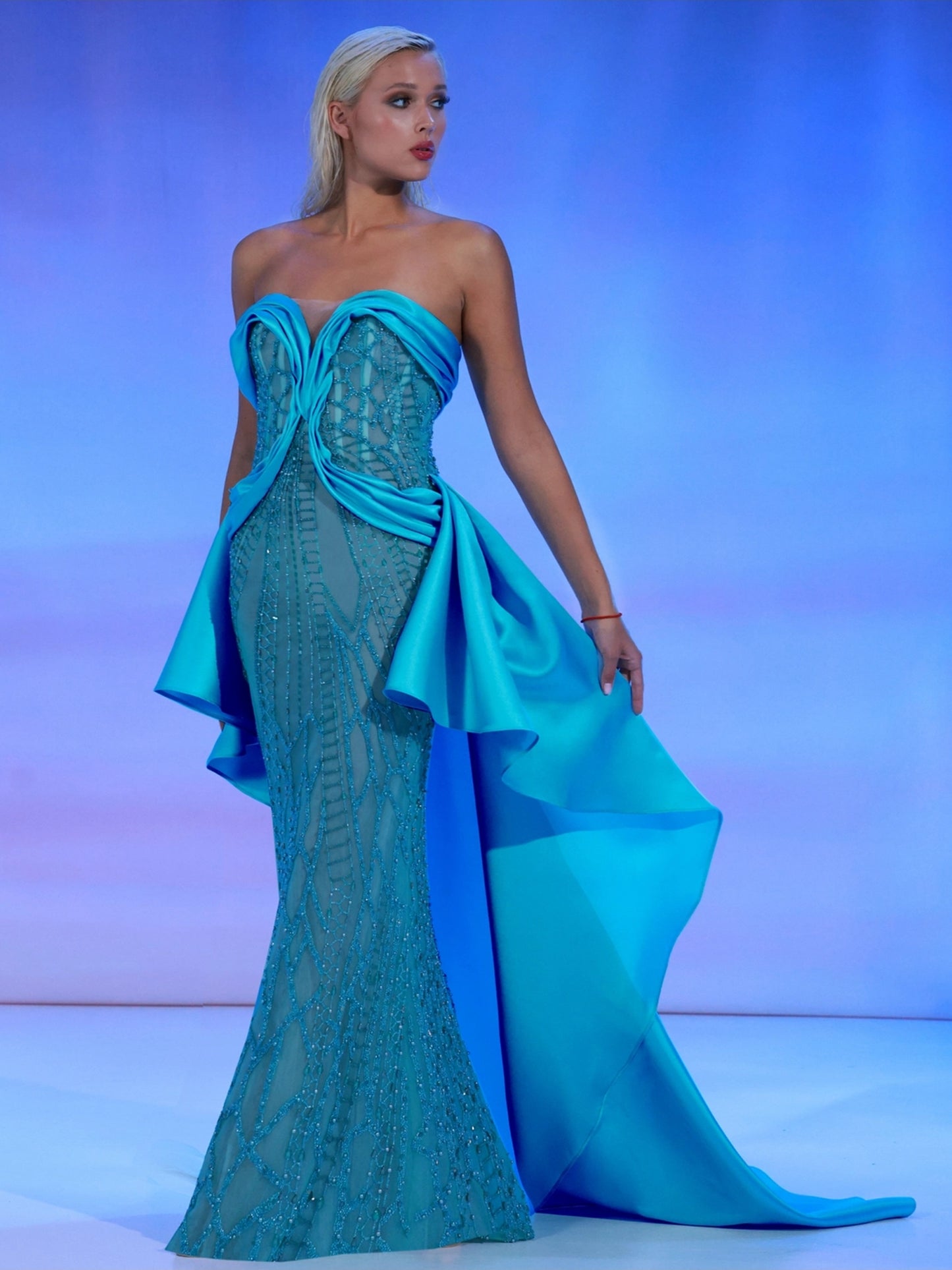 Reverie Couture SS163