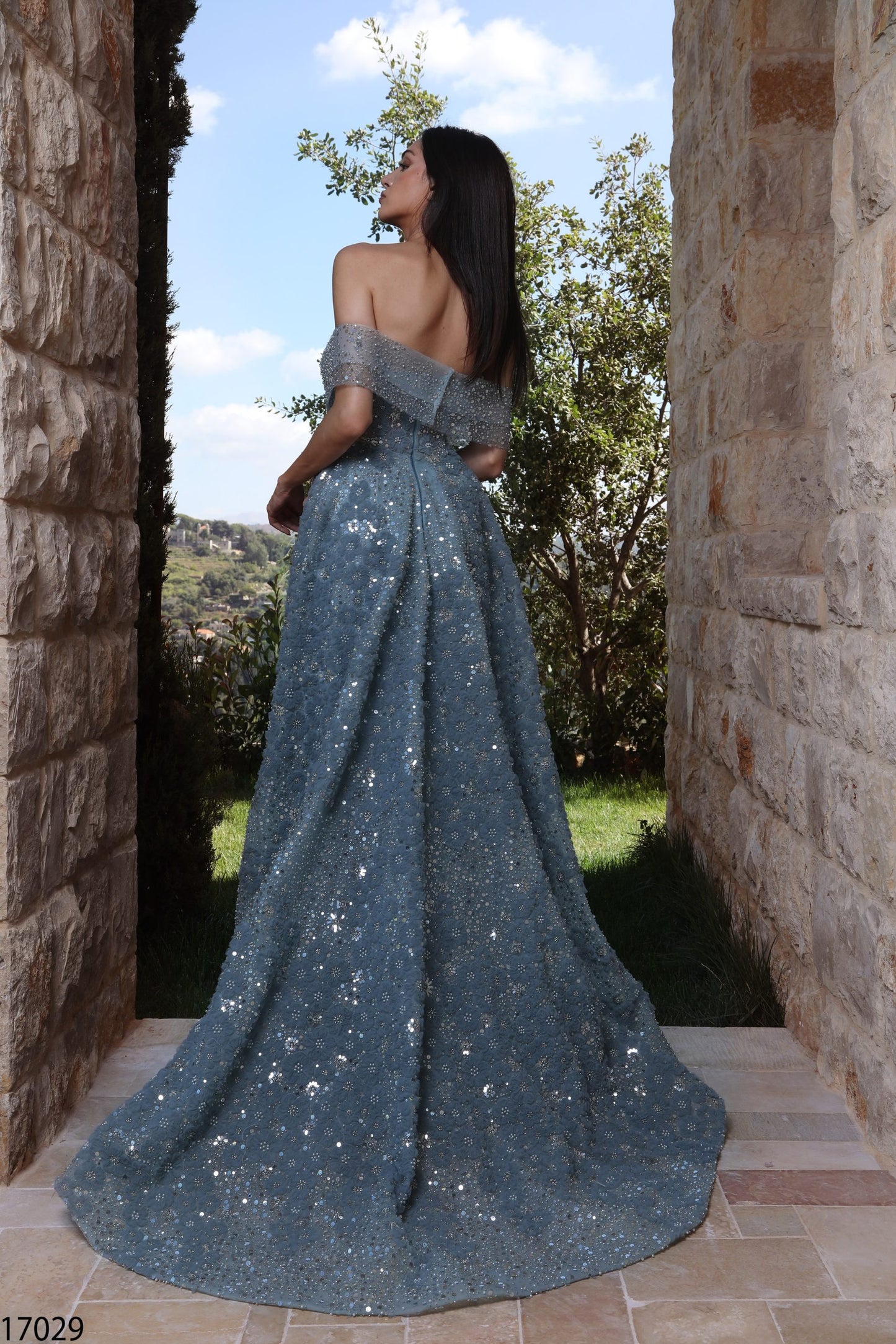 Azzure Couture 17029