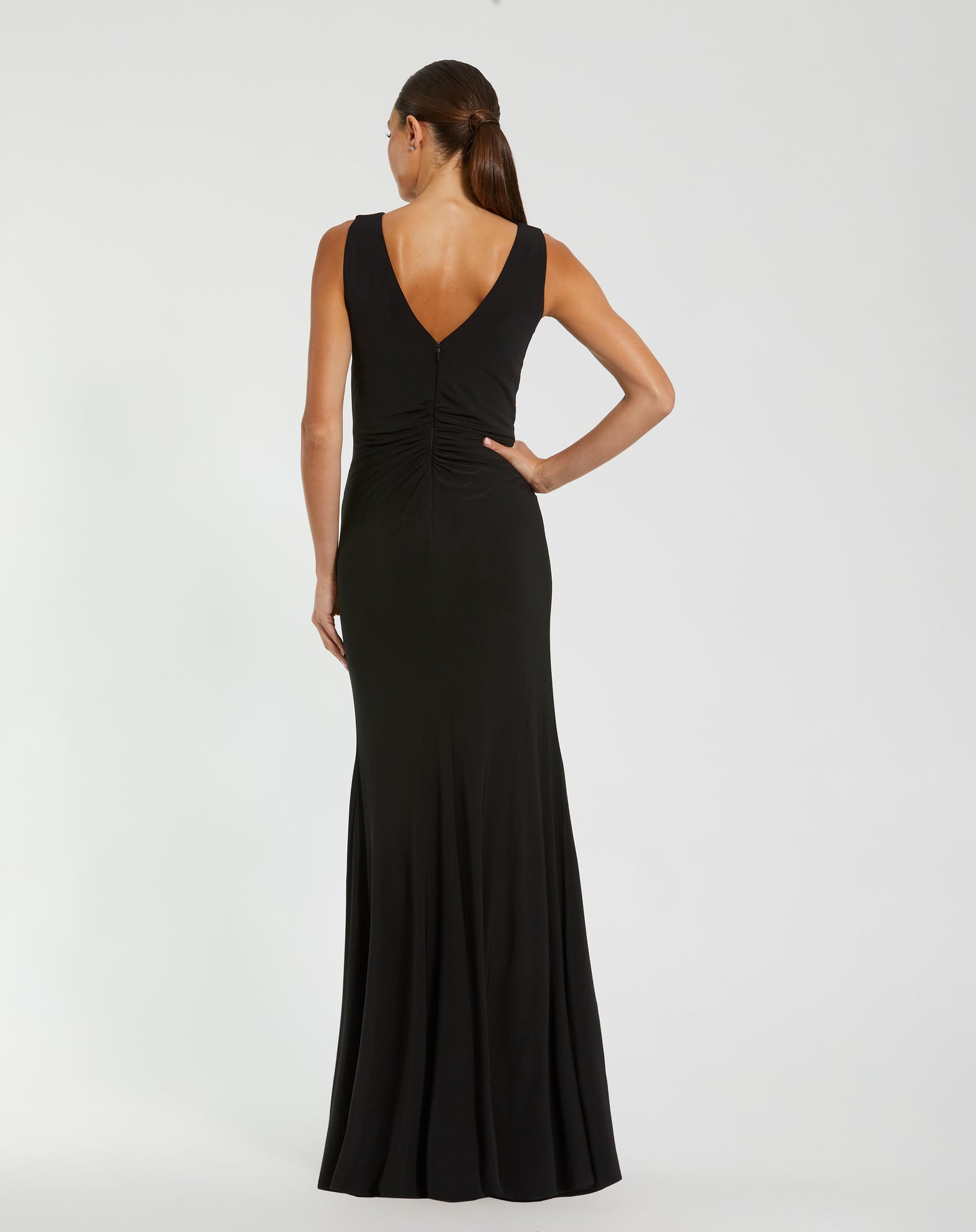 Mac Duggal 21005 Black Sleeveless V-neckline Jersey Gown With 3D Flower