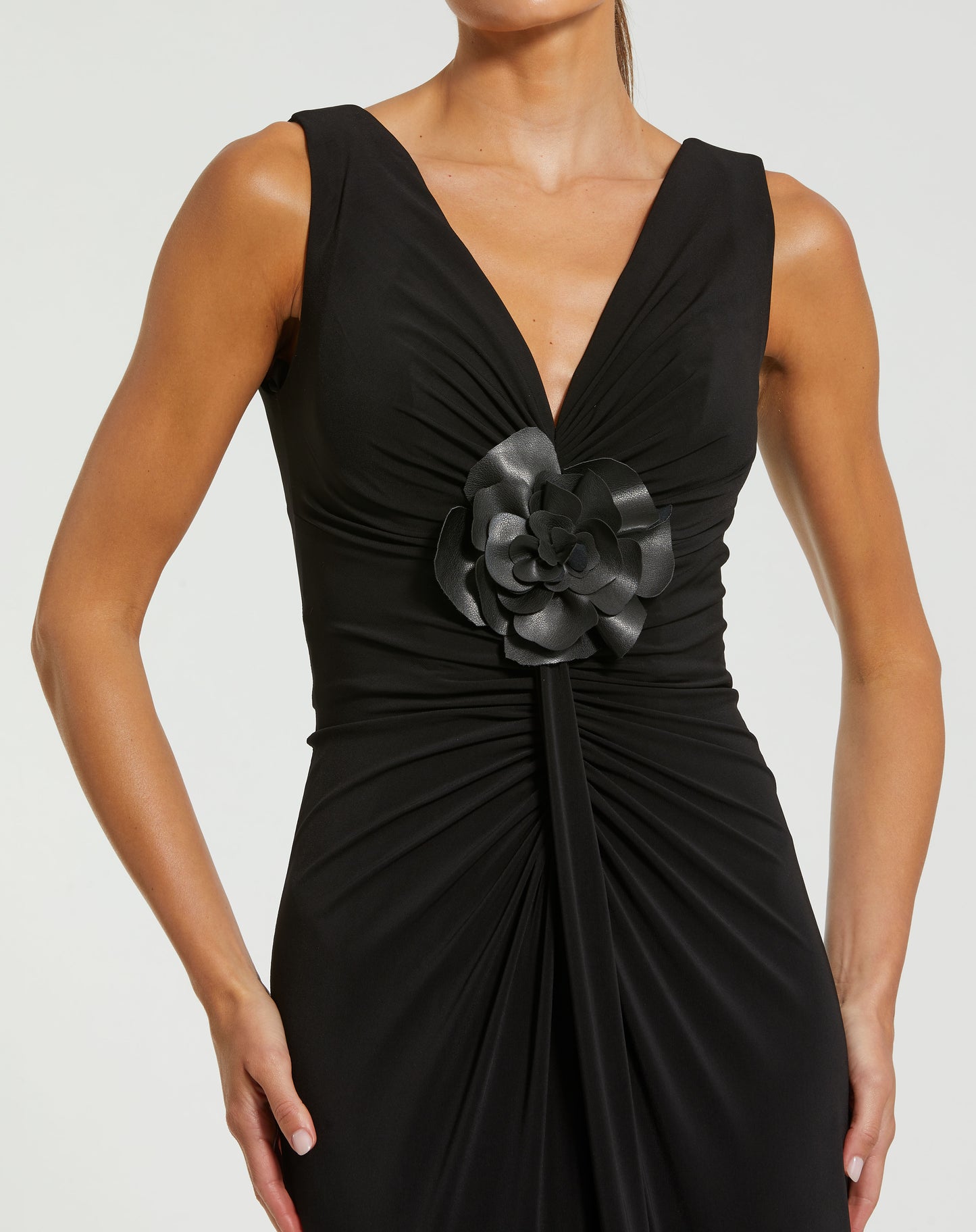 Mac Duggal 21005 Black Sleeveless V-neckline Jersey Gown With 3D Flower