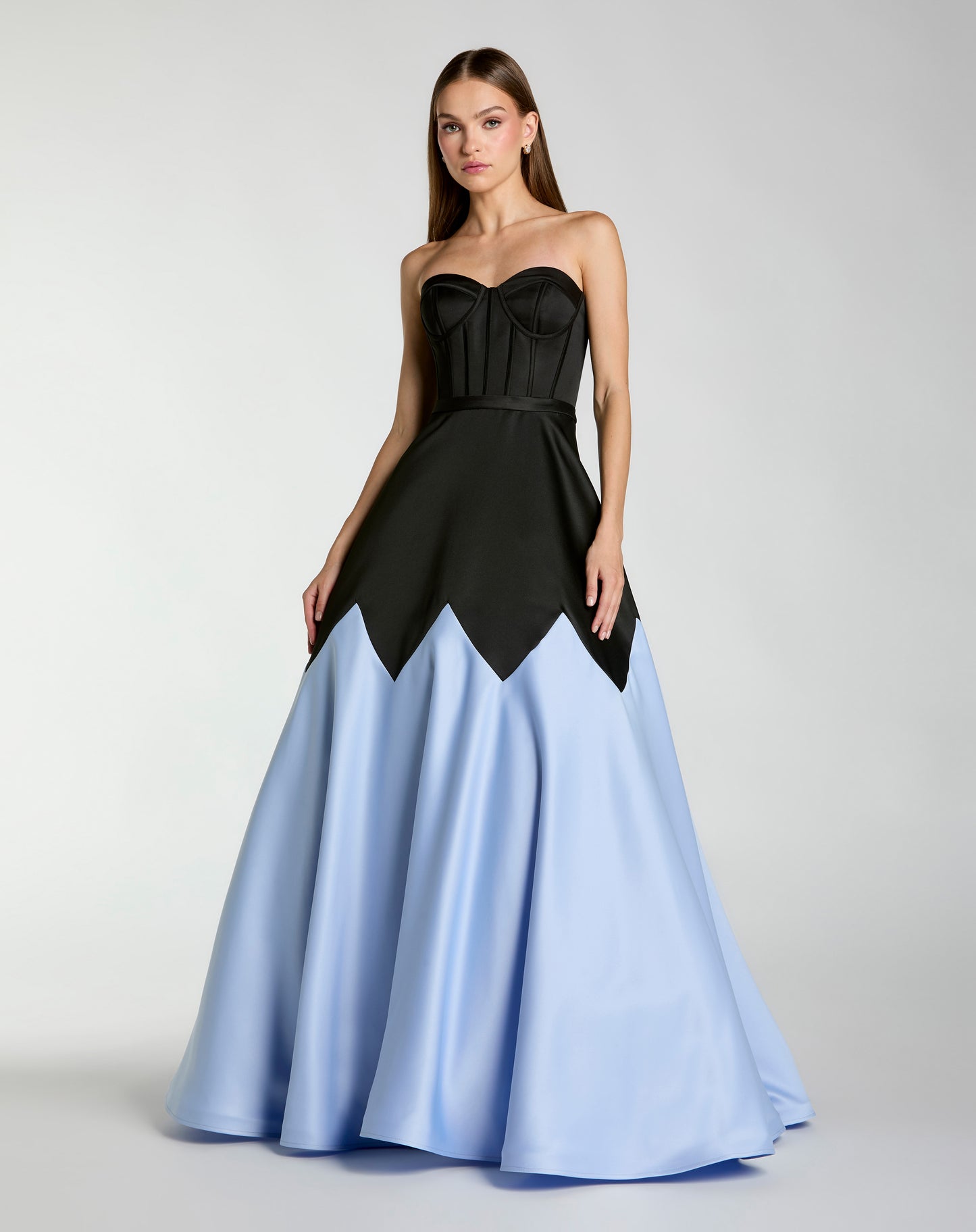 Mac Duggal 21229