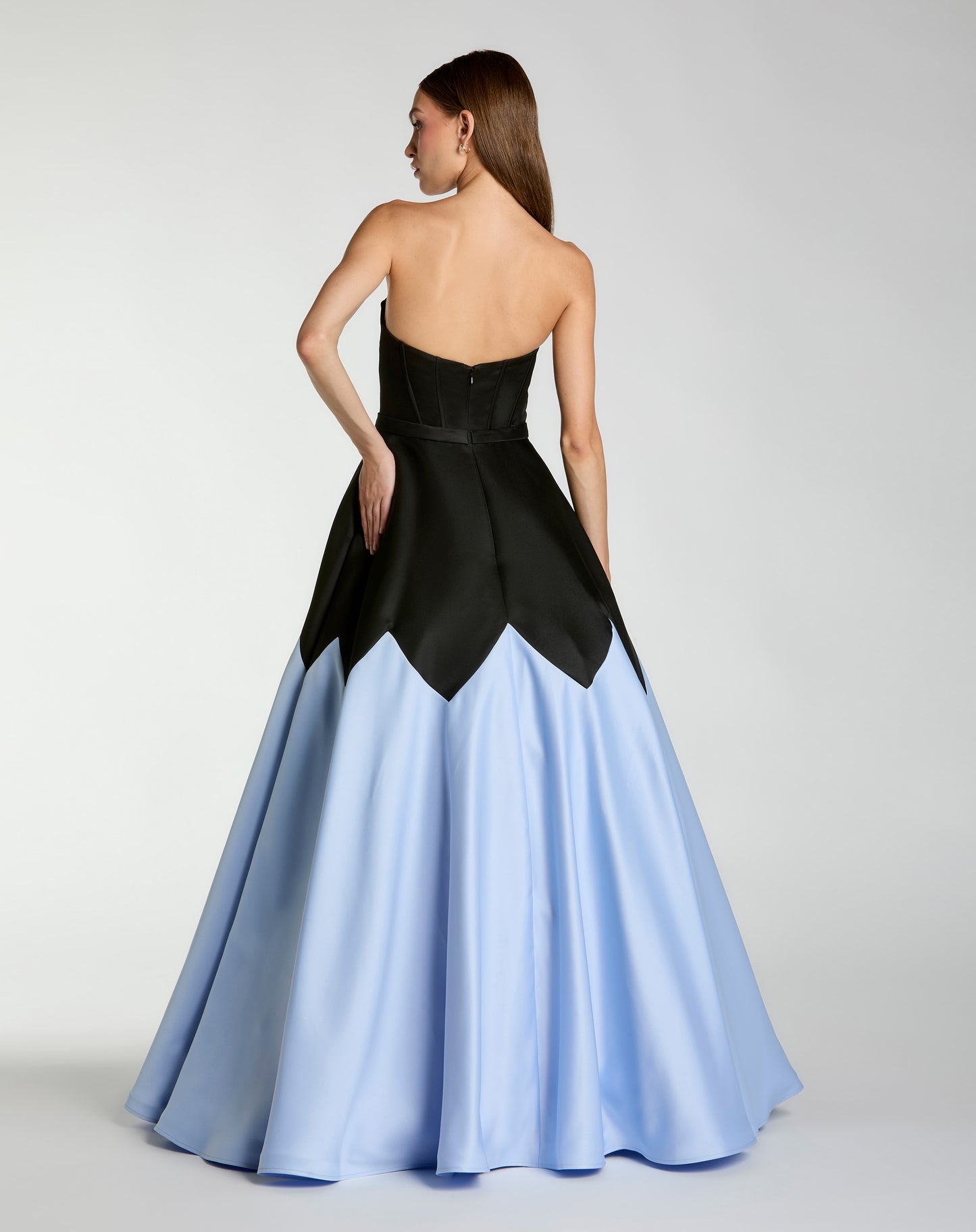 Mac Duggal 21229