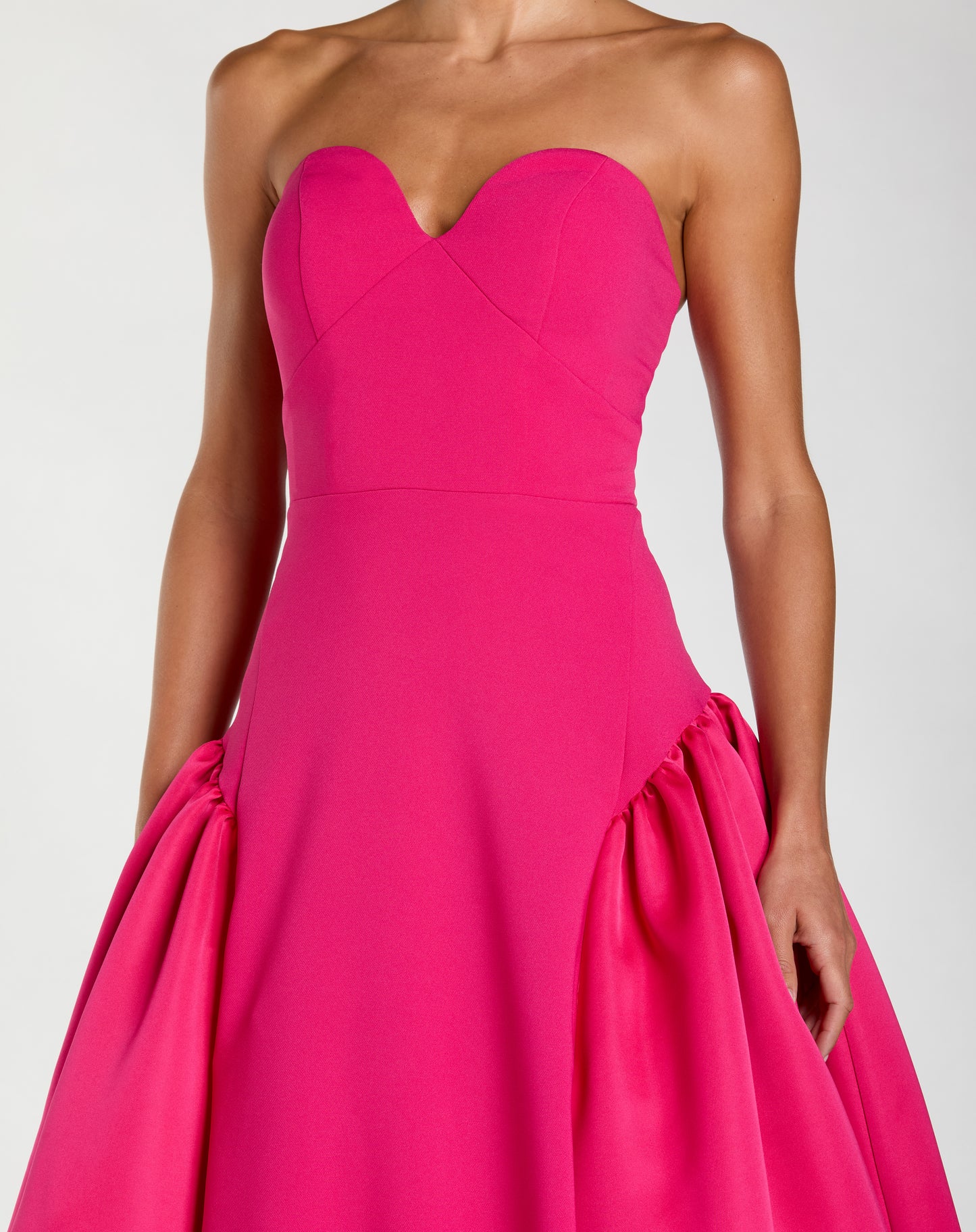 Mac Duggal 21240