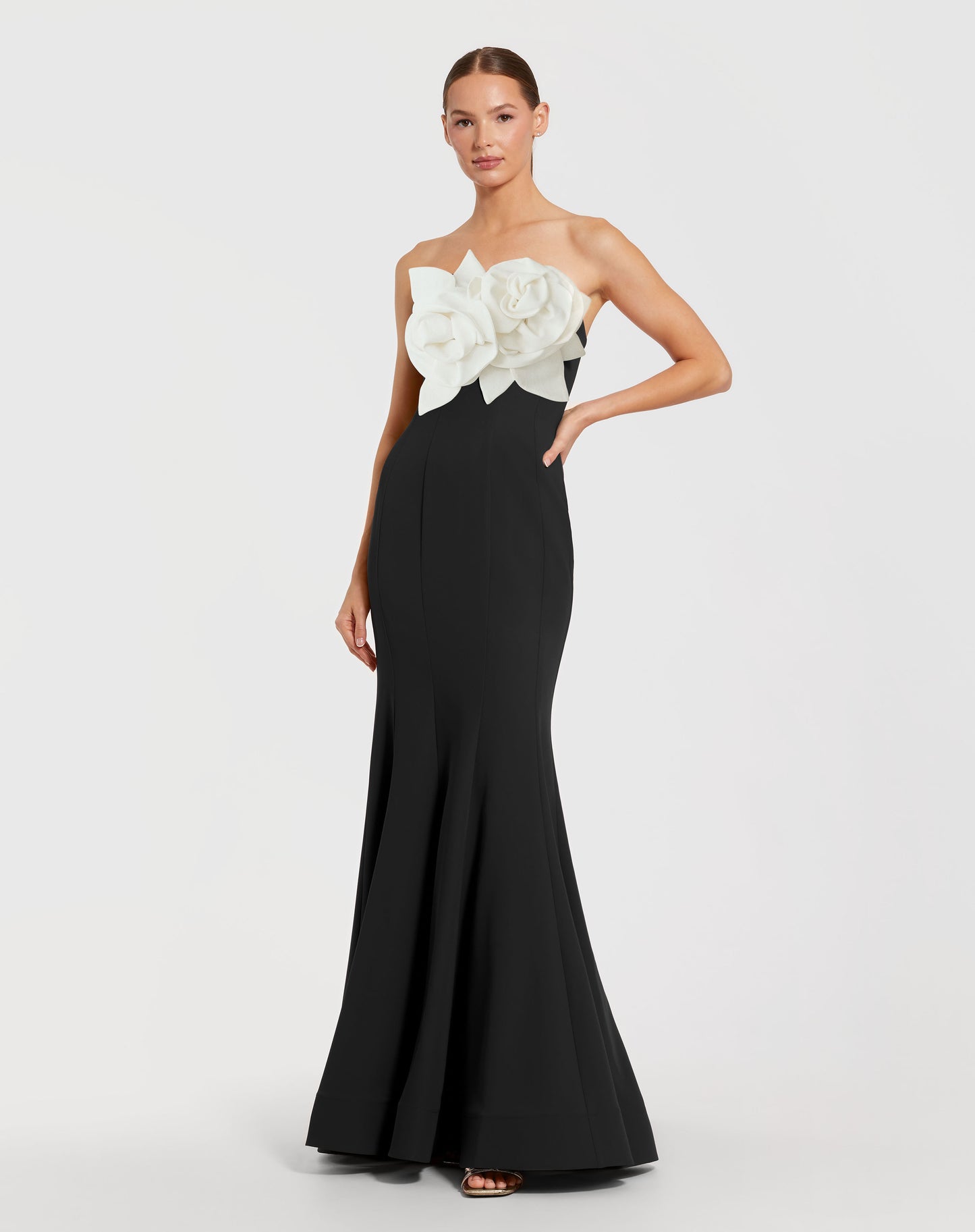 Mac Duggal 2300