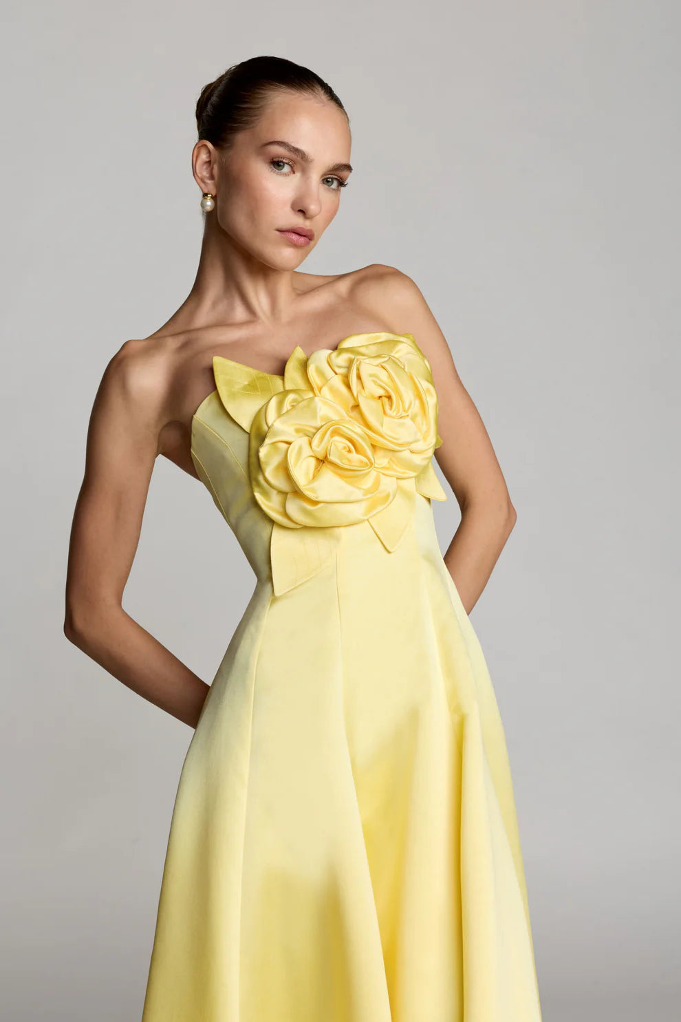 Mac Duggal 2303