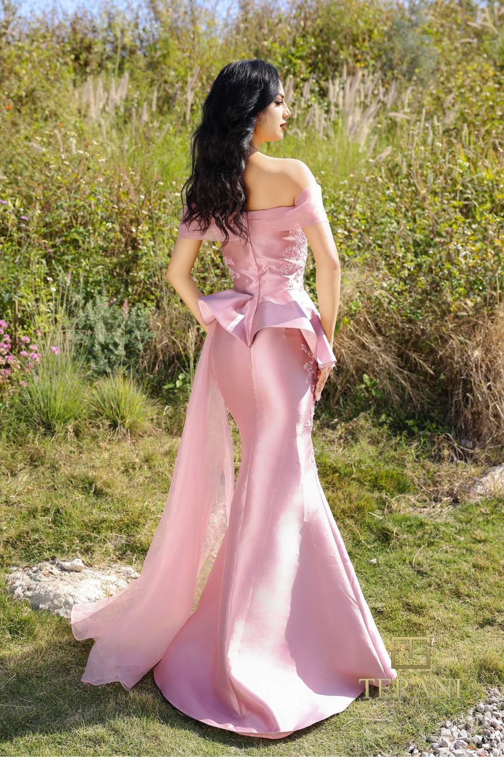 Terani Couture 252M5357