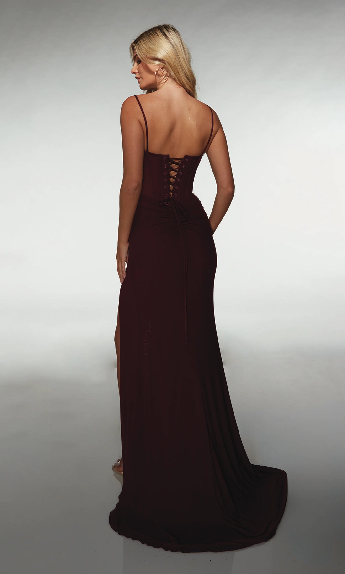 Alyce 62002