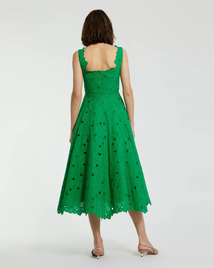Mac Duggal 69096