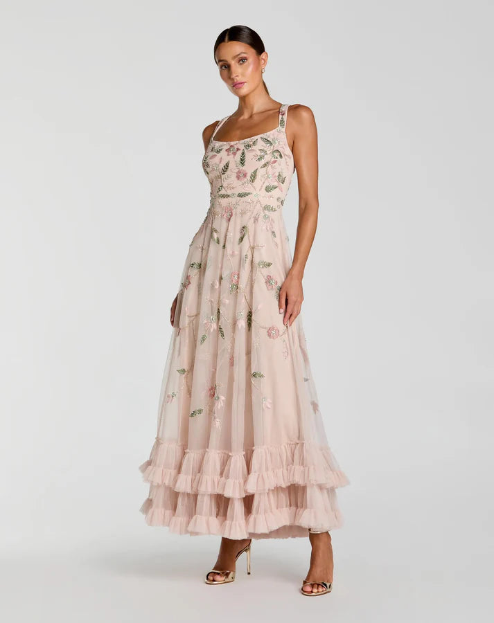 Mac Duggal 9402