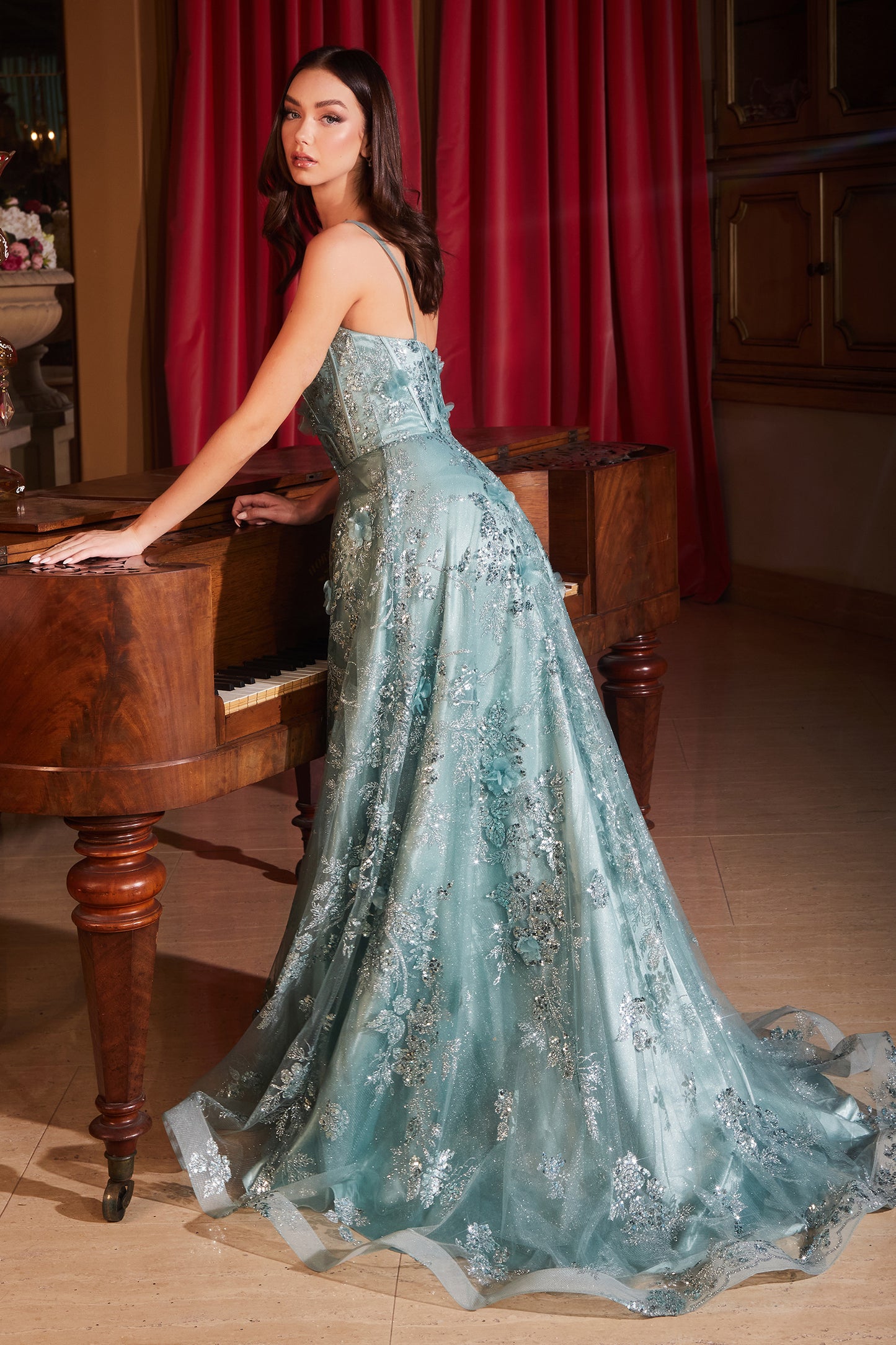 Cinderella Divine CB144