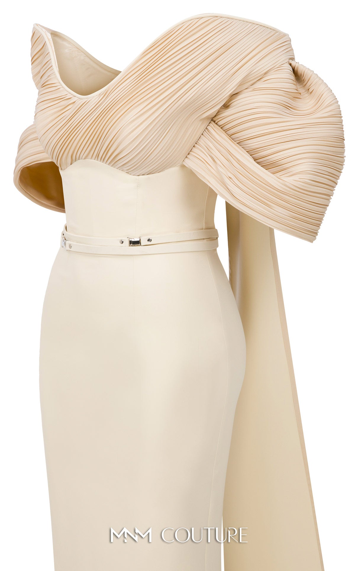 MNM Couture E0088