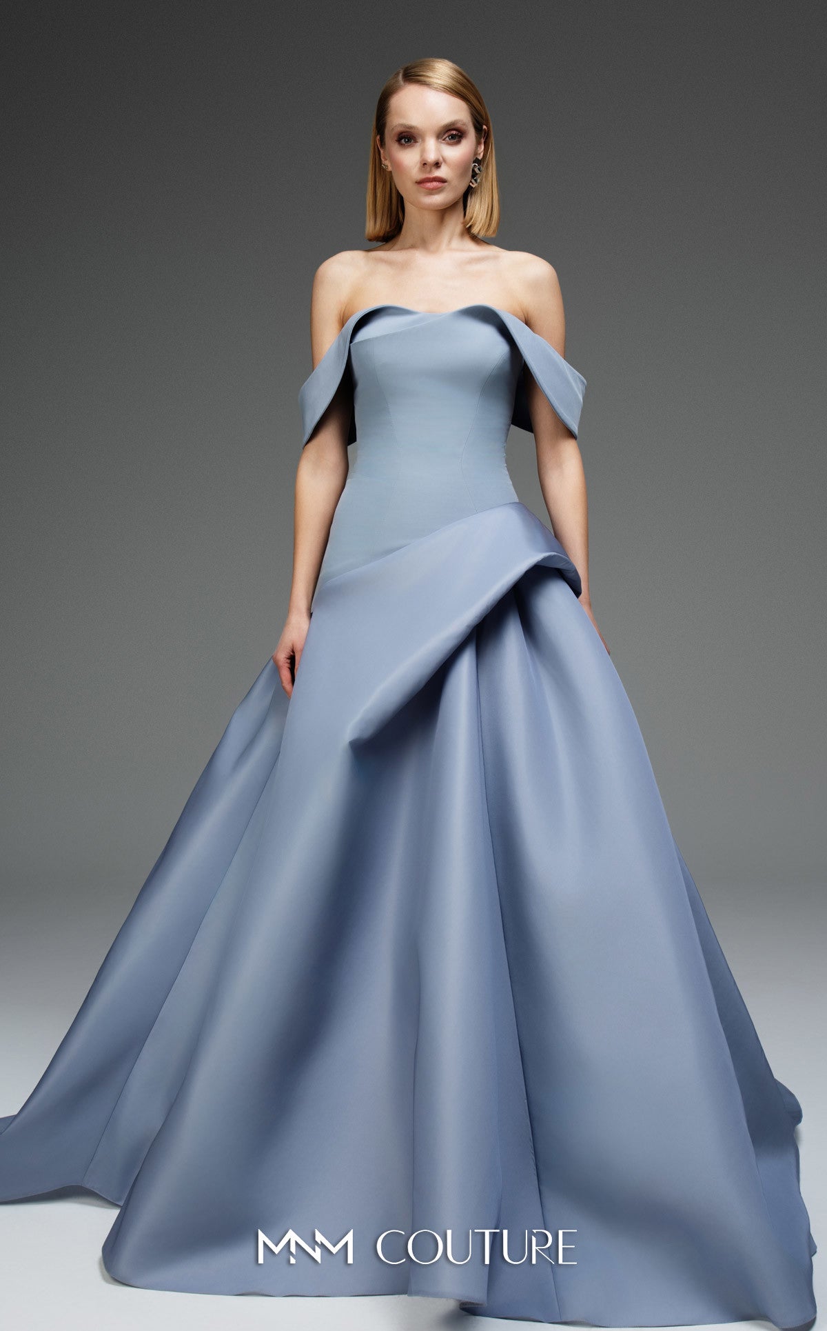MNM Couture E0103