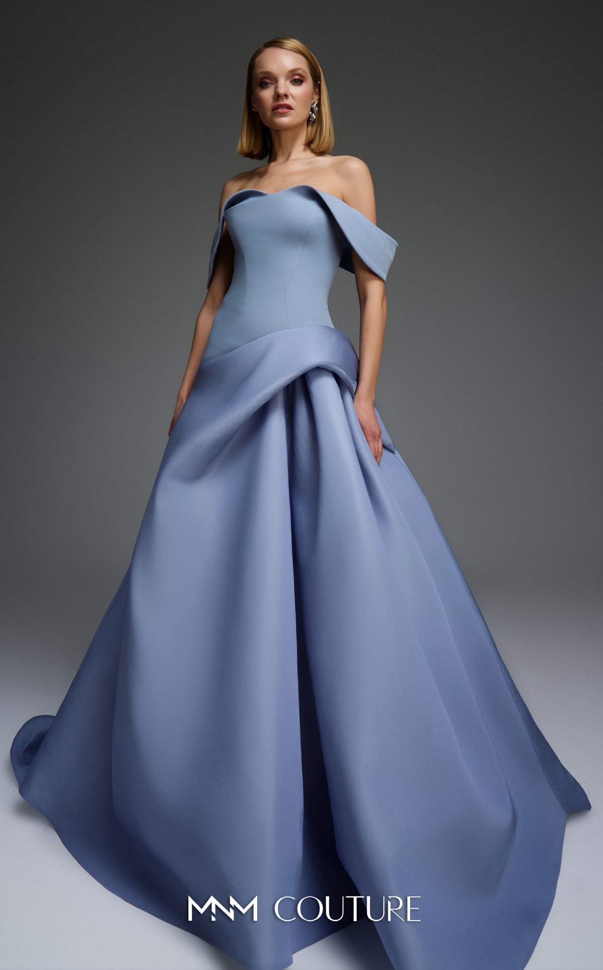 MNM Couture E0103