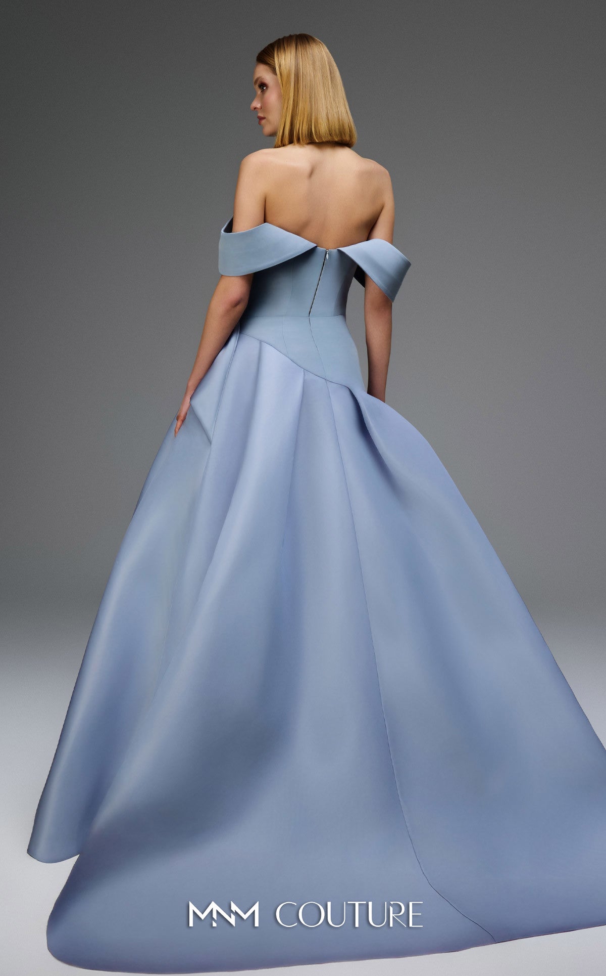 MNM Couture E0103
