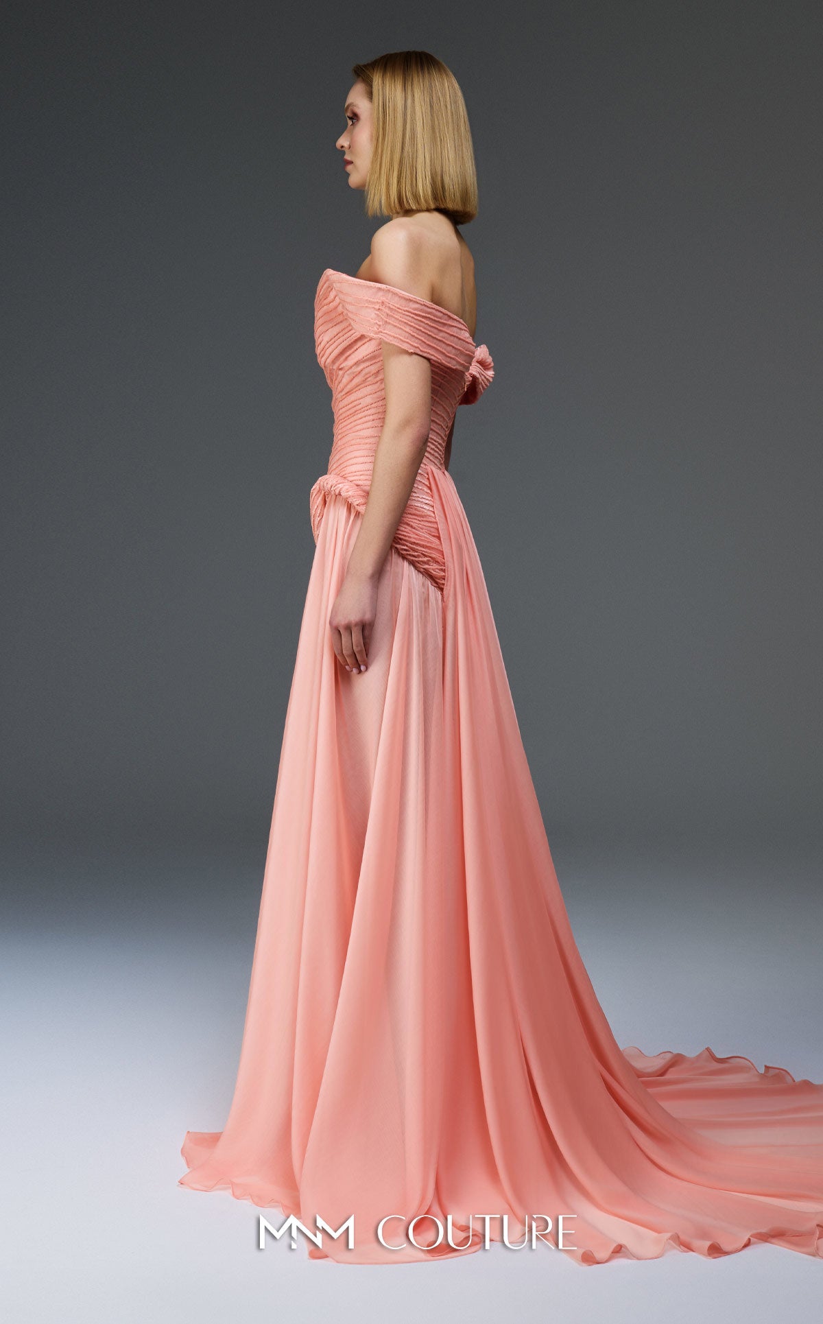MNM Couture E0113