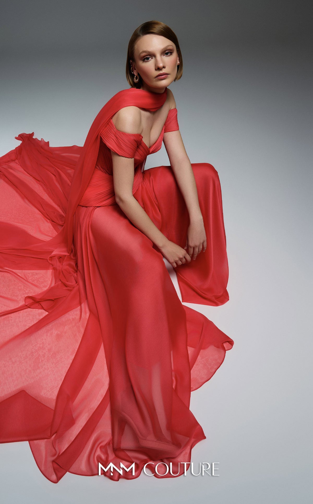 MNM Couture E0119