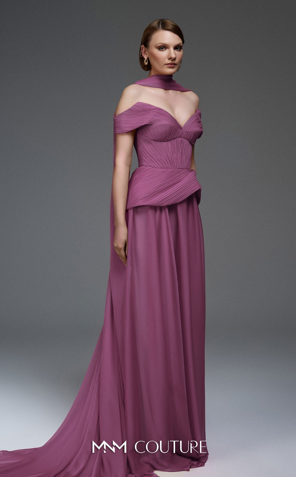 MNM Couture E0119