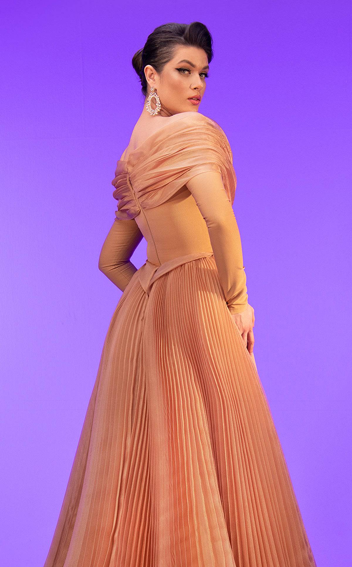 MNM Couture F02800