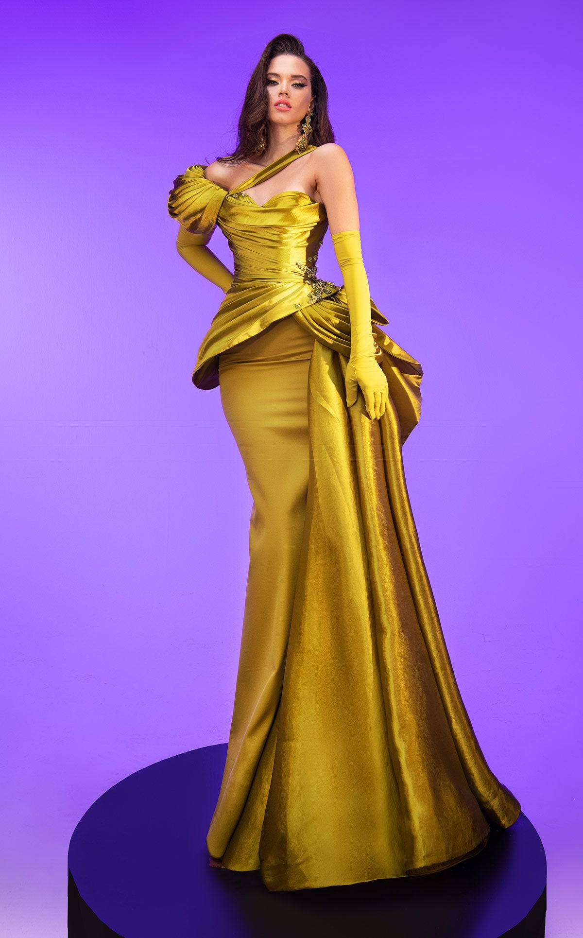 MNM Couture F02810