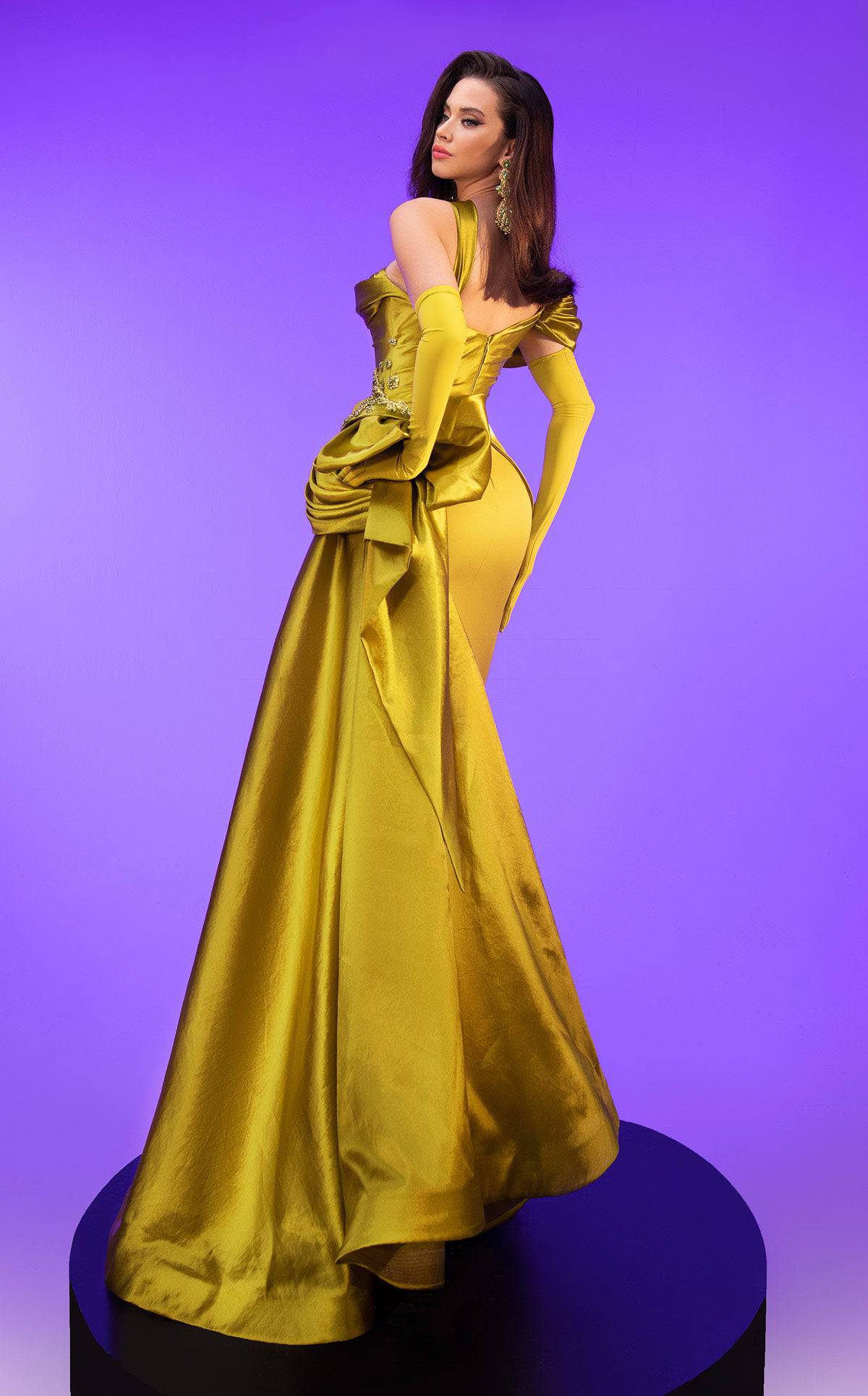 MNM Couture F02810