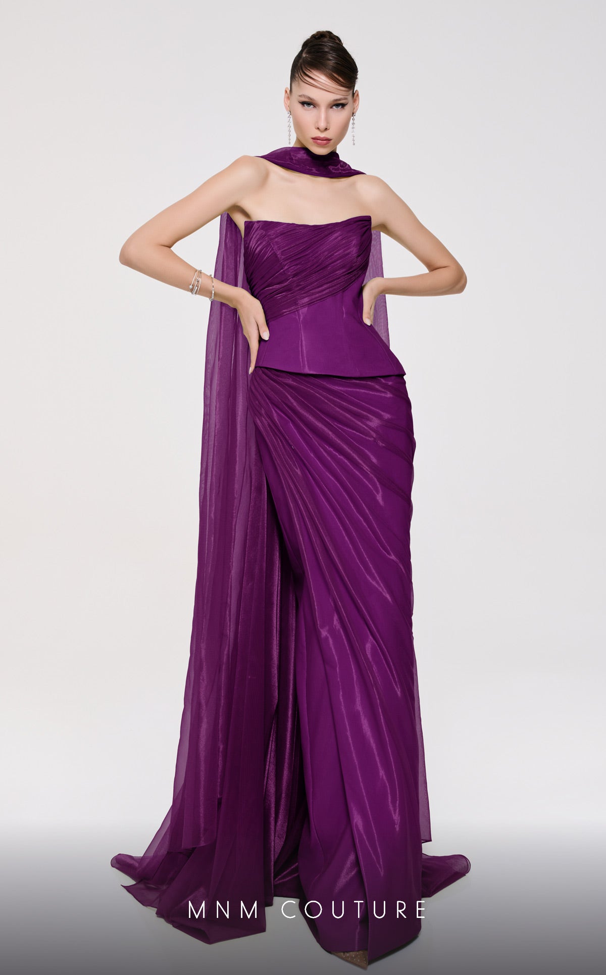 MNM Couture F02894