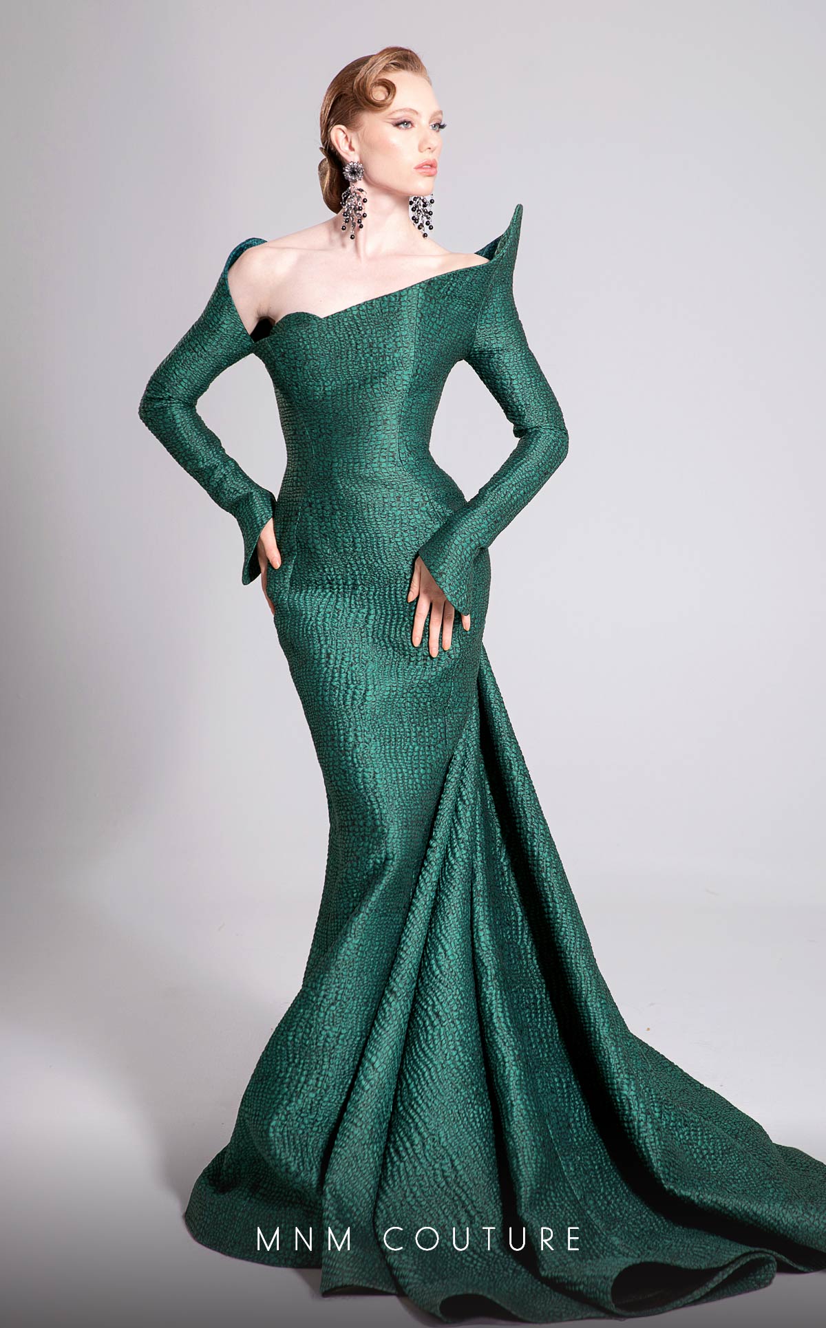 MNM Couture F02910