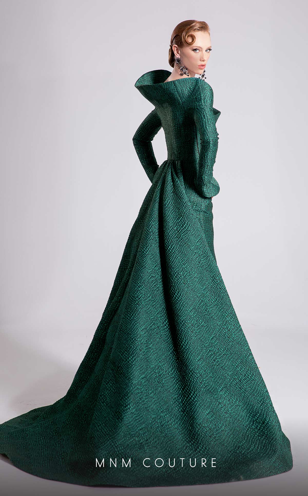 MNM Couture F02910