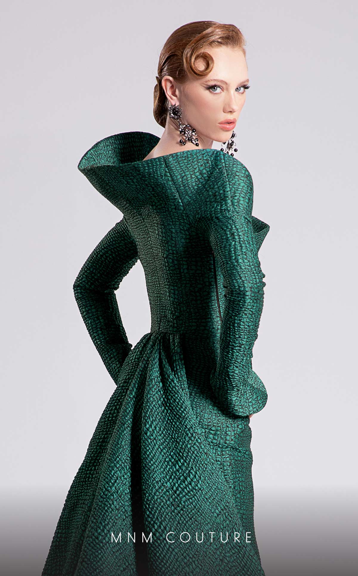 MNM Couture F02910