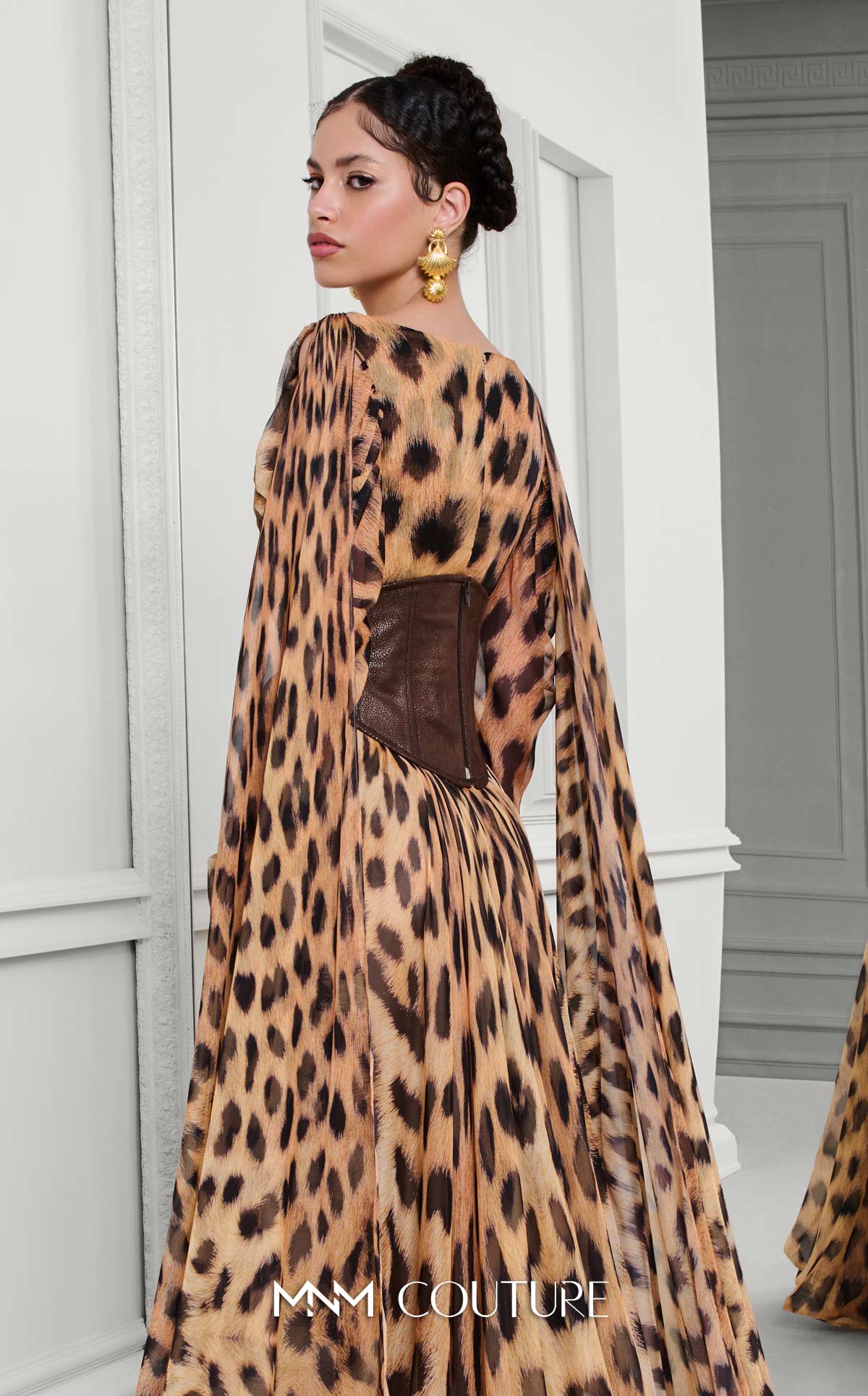 MNM Couture F02921
