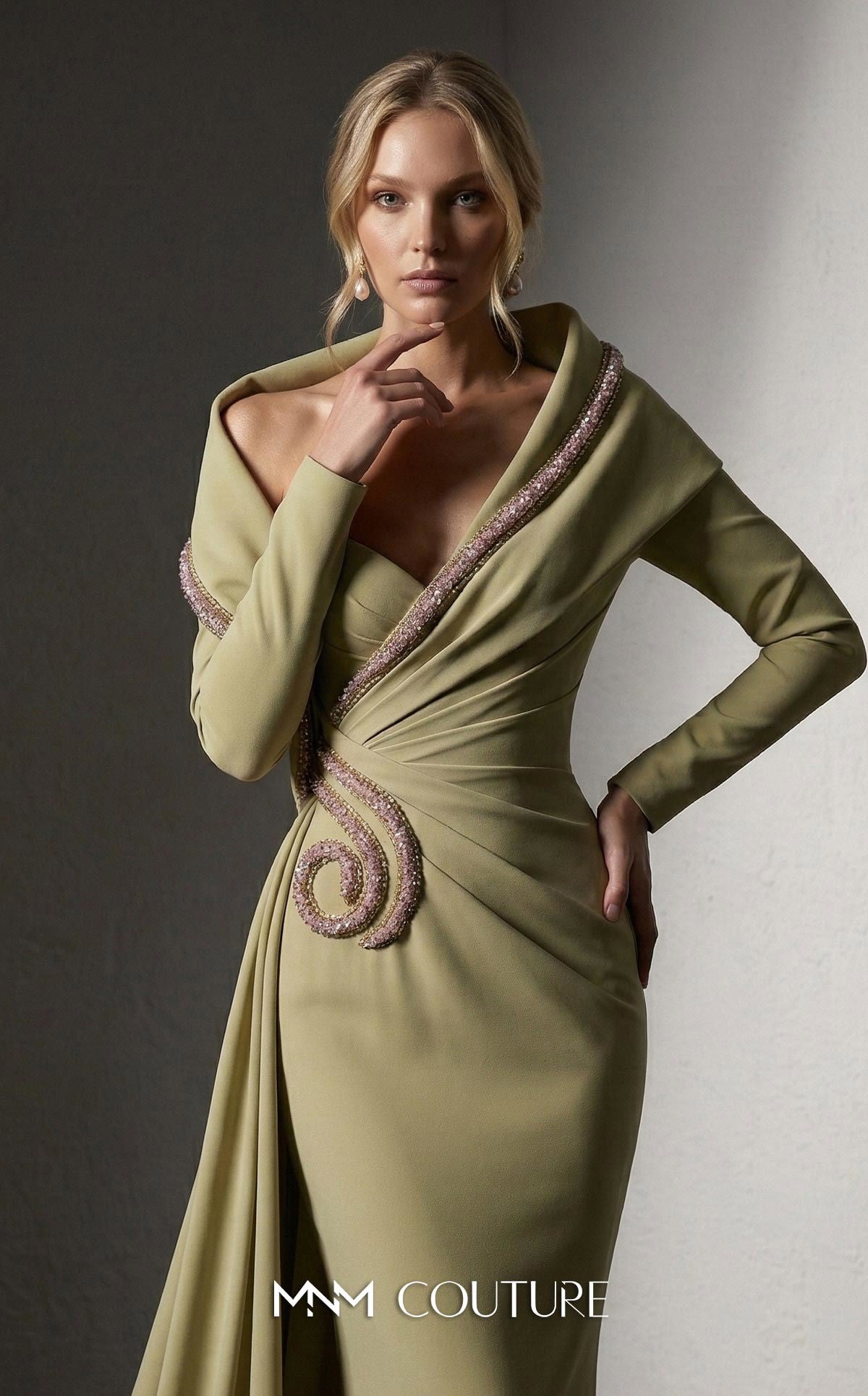 MNM Couture F03038