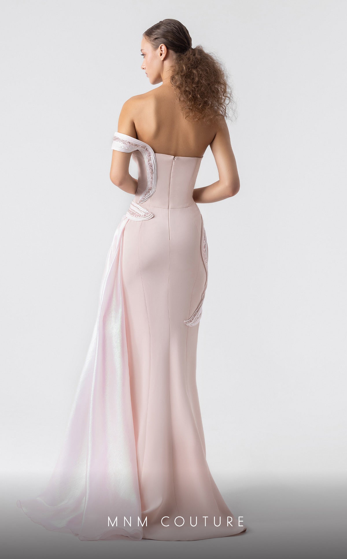MNM Couture G1900