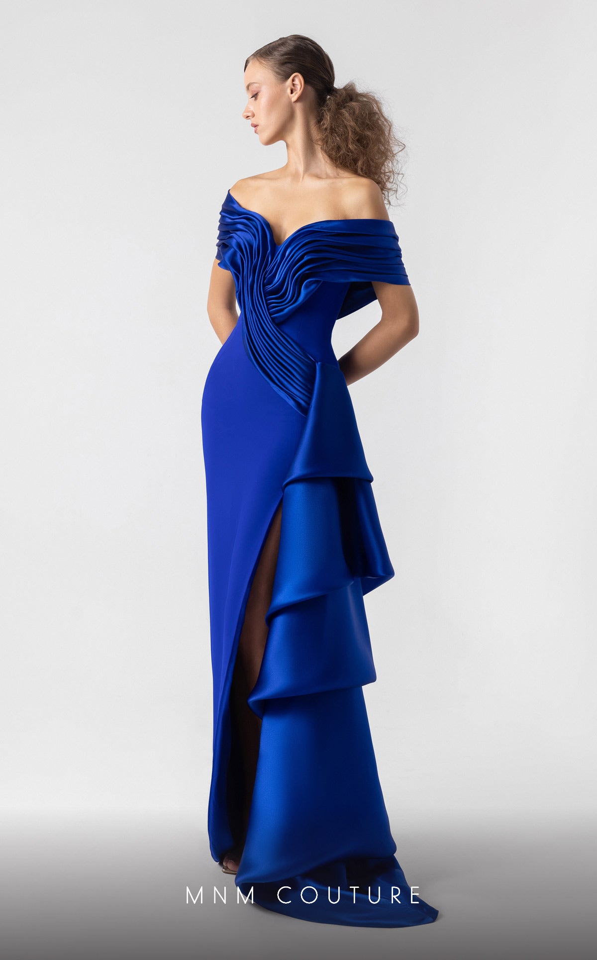 MNM Couture G1905