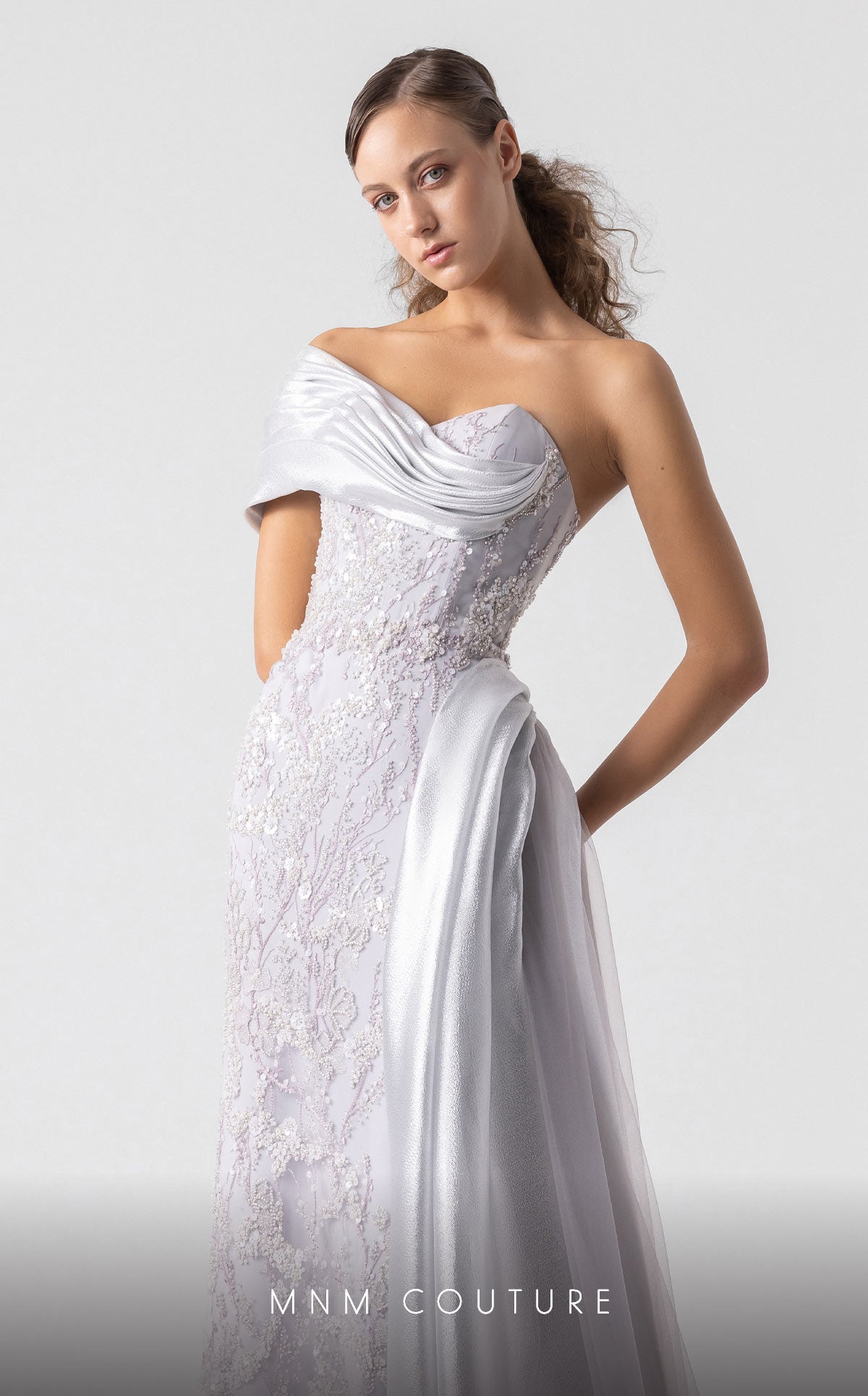 MNM Couture G1932