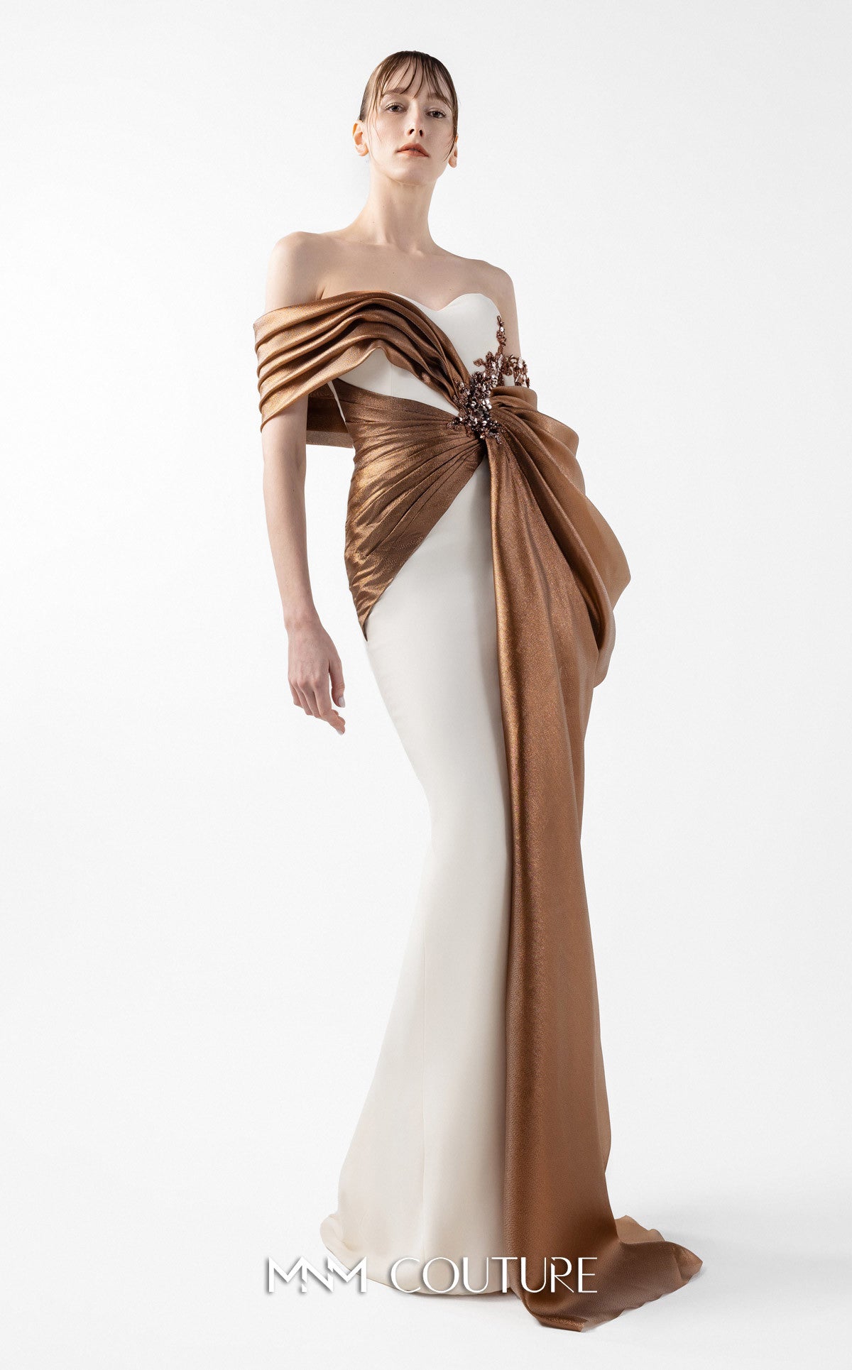 MNM Couture G2030