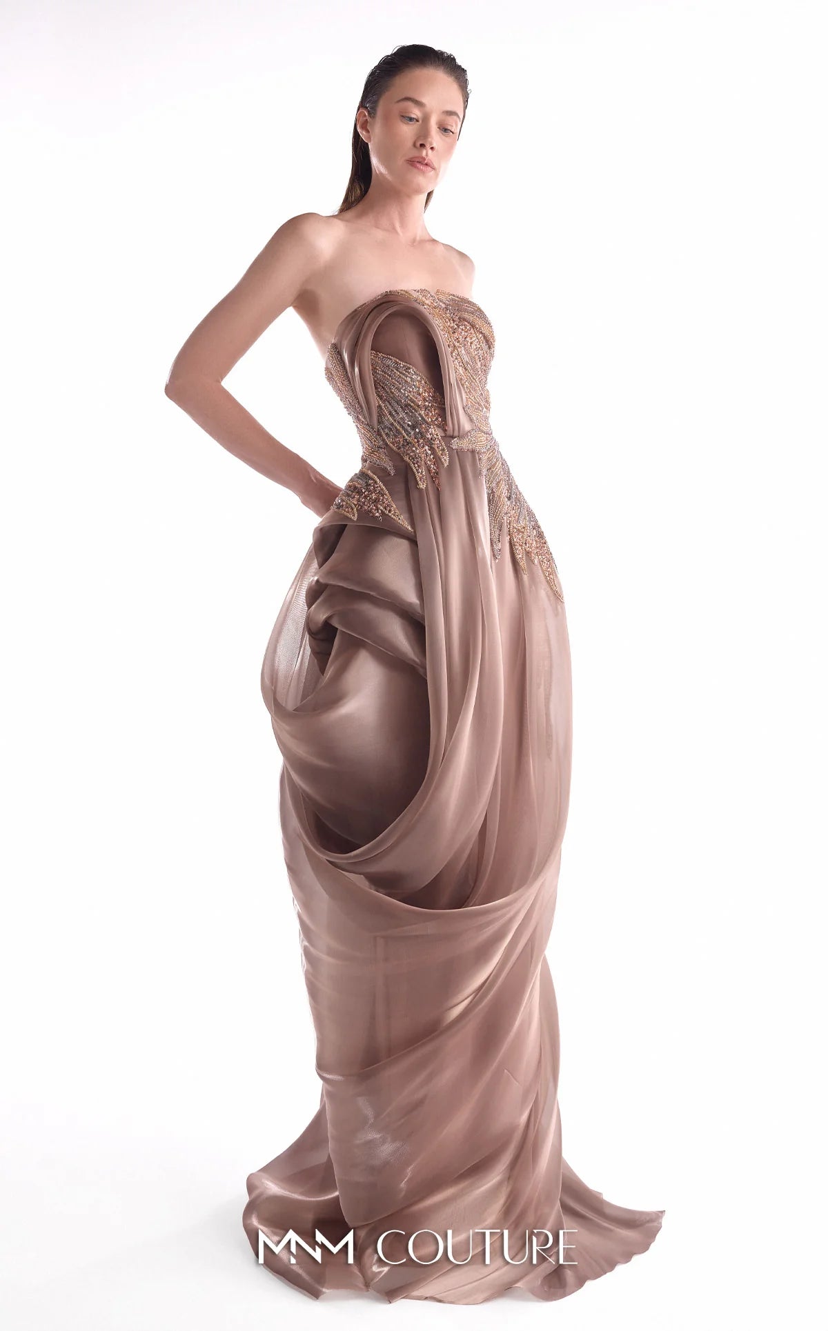MNM Couture G2103