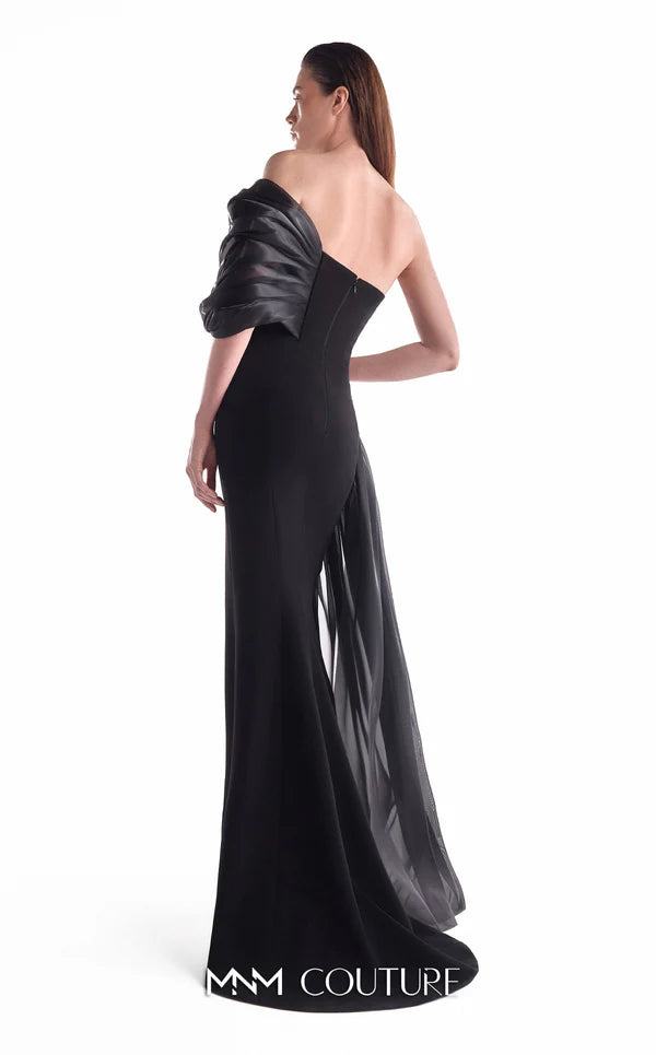 MNM Couture G2111