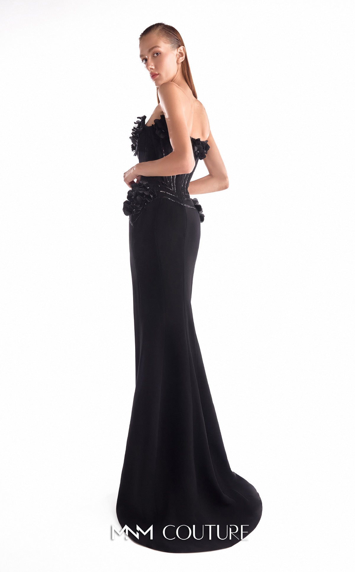 MNM Couture G2115