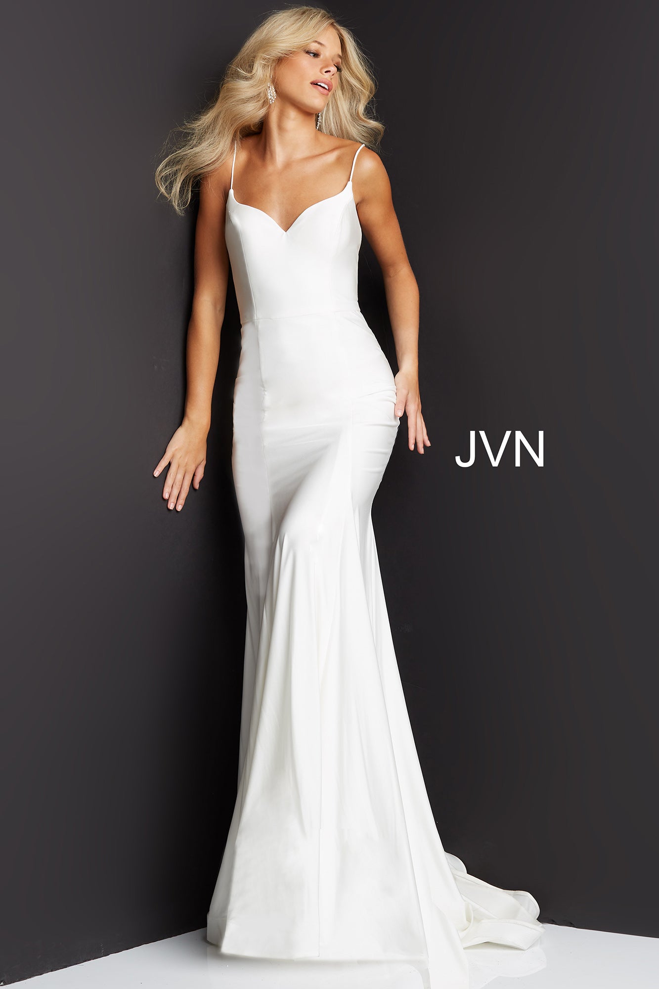 JVN by Jovani JVN07643
