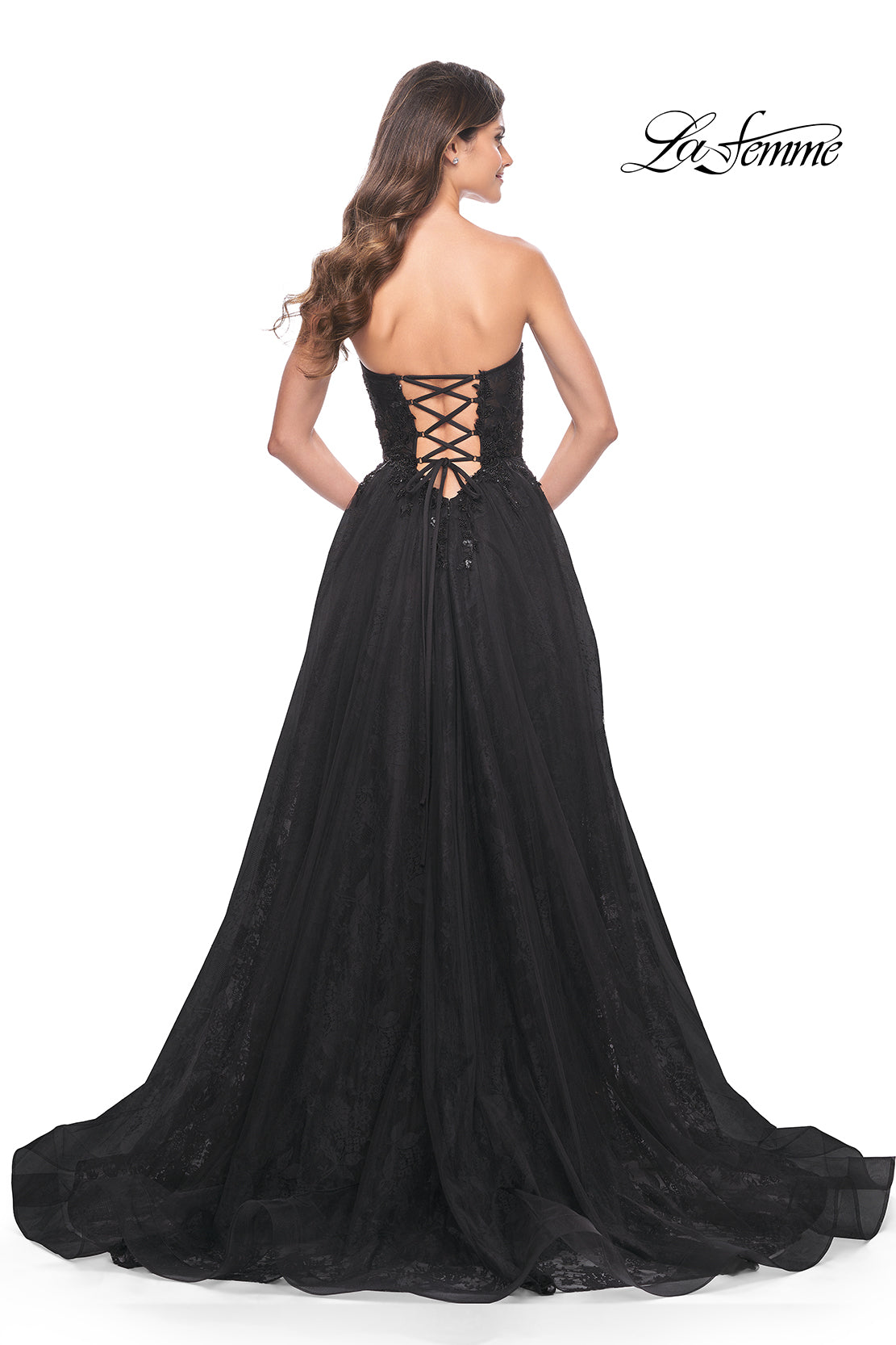 La-Femme-31954-Sweetheart-Neckline-Lace-up-Back-High-Slit-Beaded-Tulle-Lace-A-Line-BlackEveningDress-B-Chic-Fashions-Prom-Dress