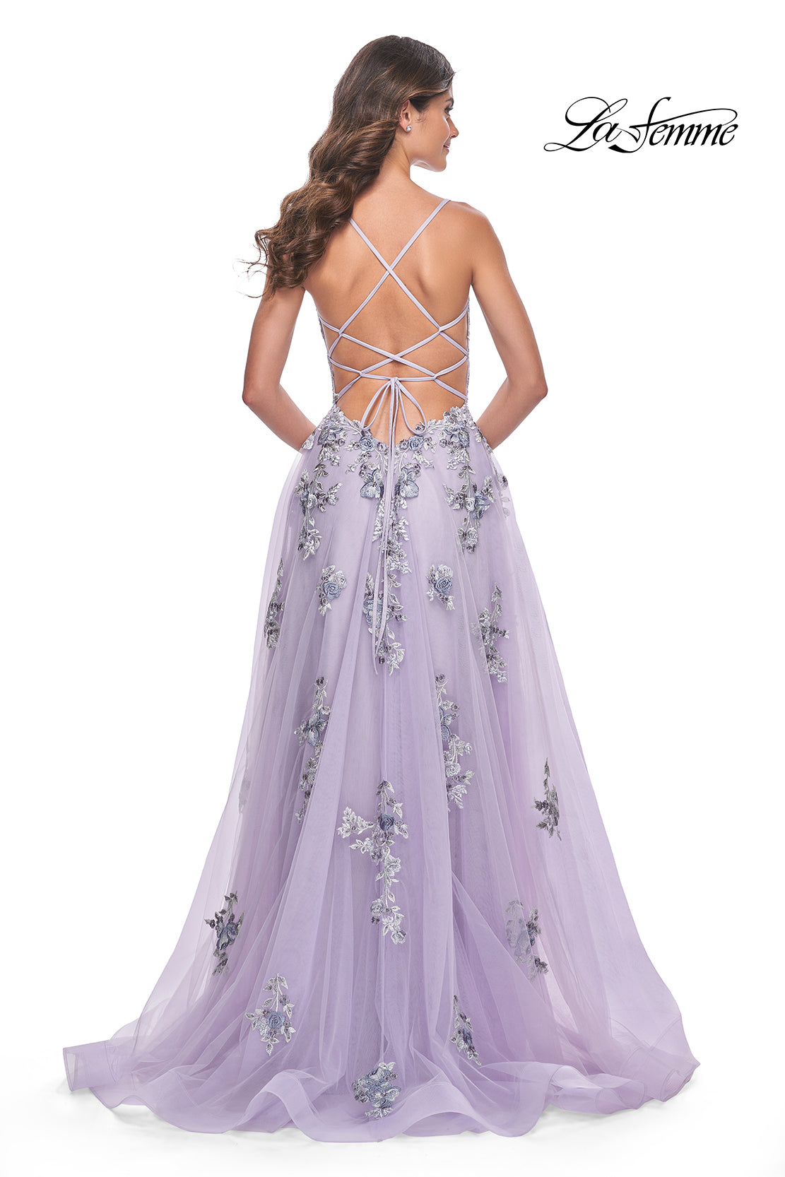 La-Femme-32221-Sweetheart-Neckline-Criss-Cross-Back-High-Slit-Lace-Tulle-A-Line-Lavender-Evening-Dress-B-Chic-Fashion-Prom-Dress