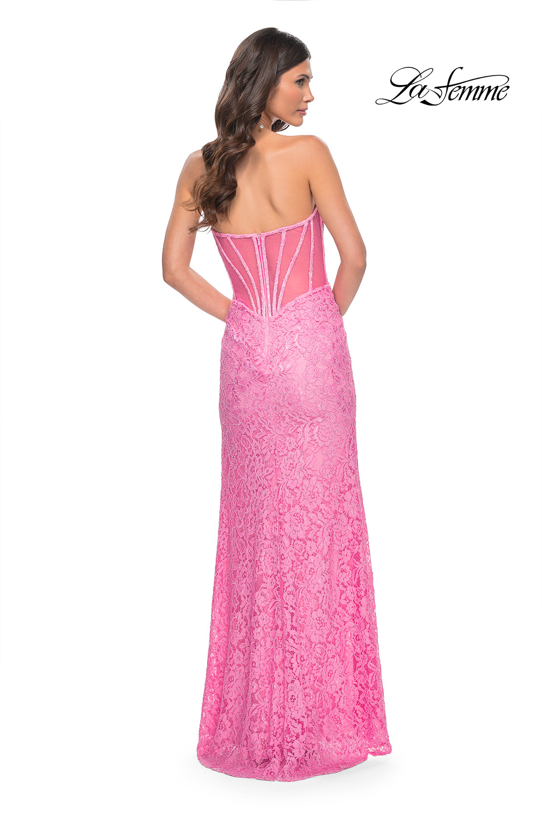 La-Femme-32298-Sweetheart-Neckline-Zipper-Back-High-Slit-Lace-Column-Fitted-Pink-Evening-Dress-B-Chic-Fashions-Prom-Dress