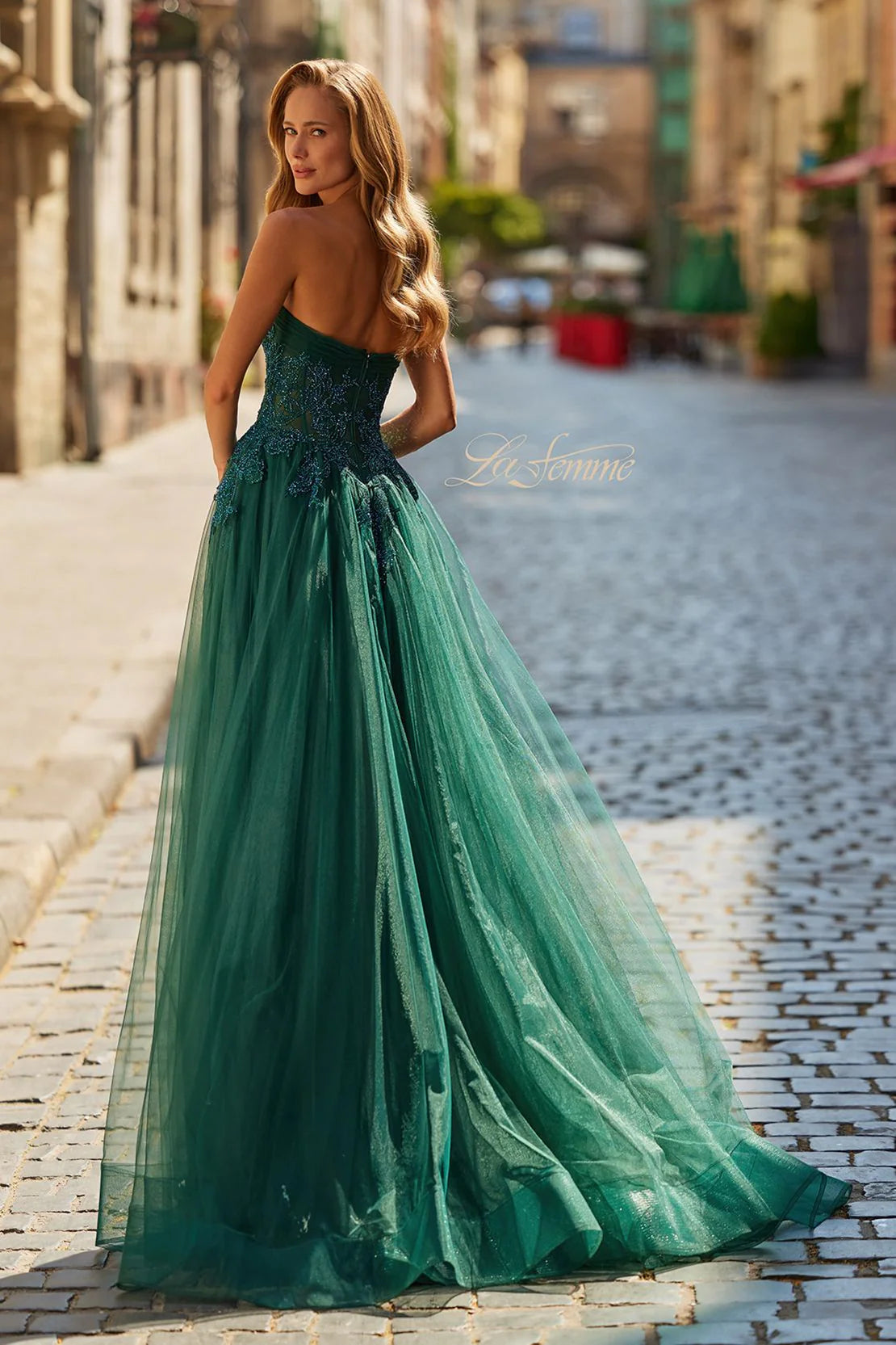 La Femme 33528
