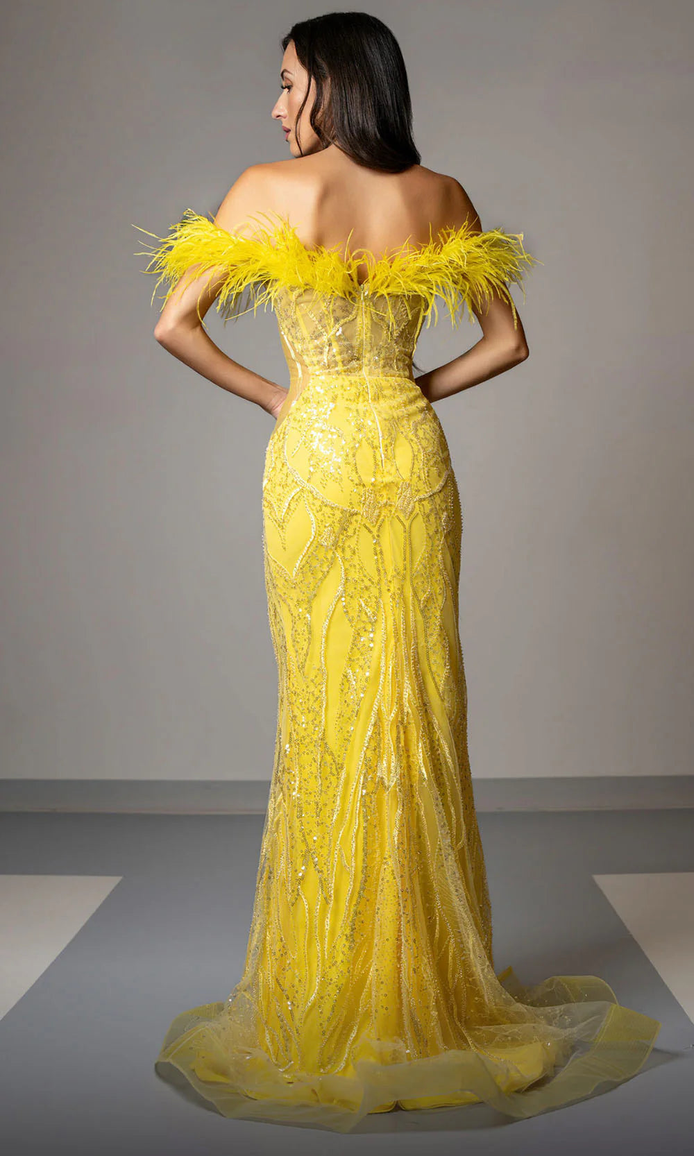 MNM Couture M1048