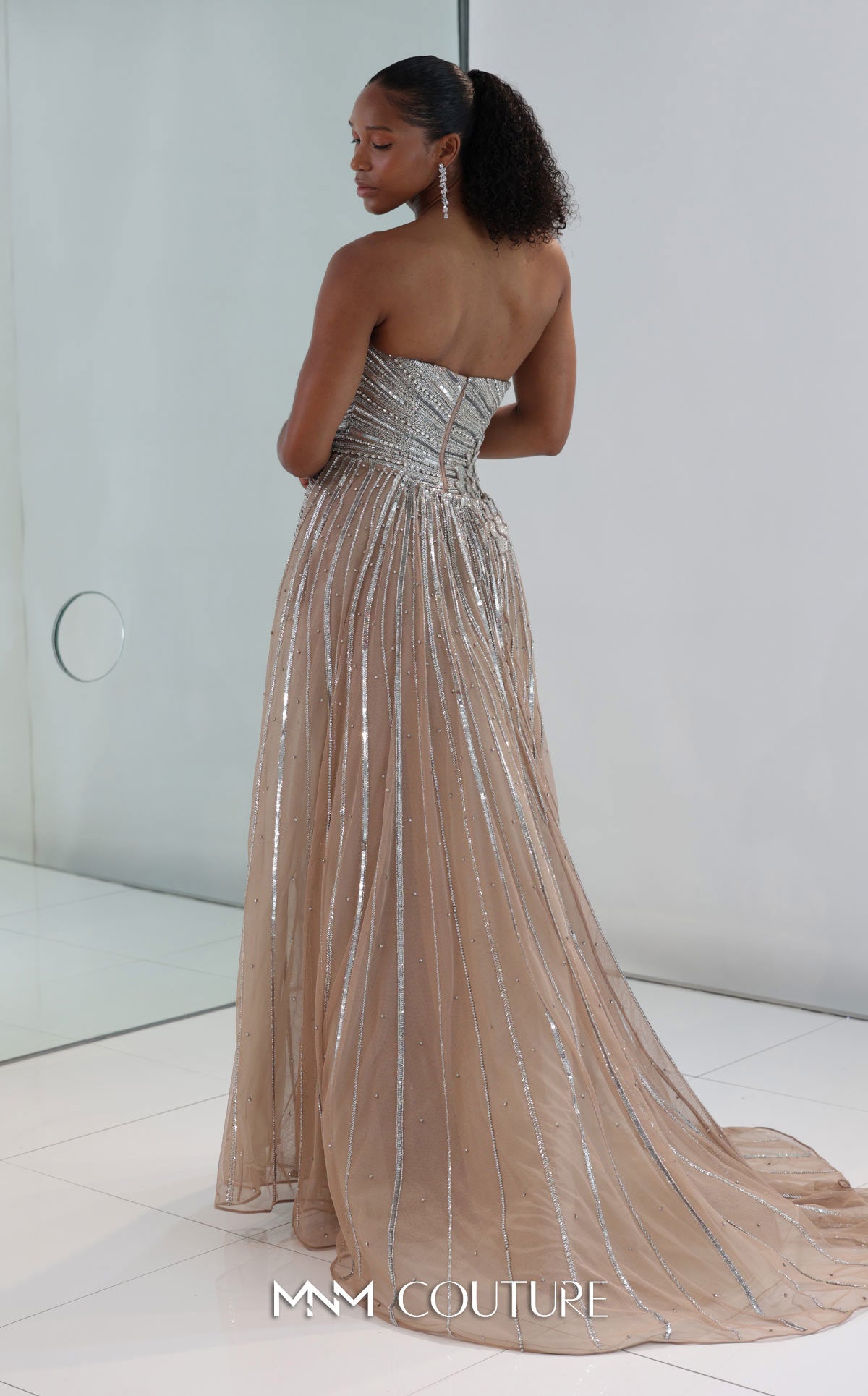 MNM Couture M1189