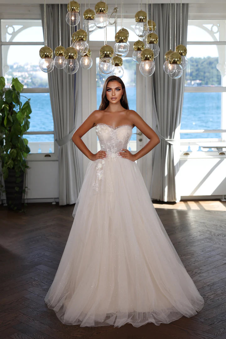 Modessa Couture M20352