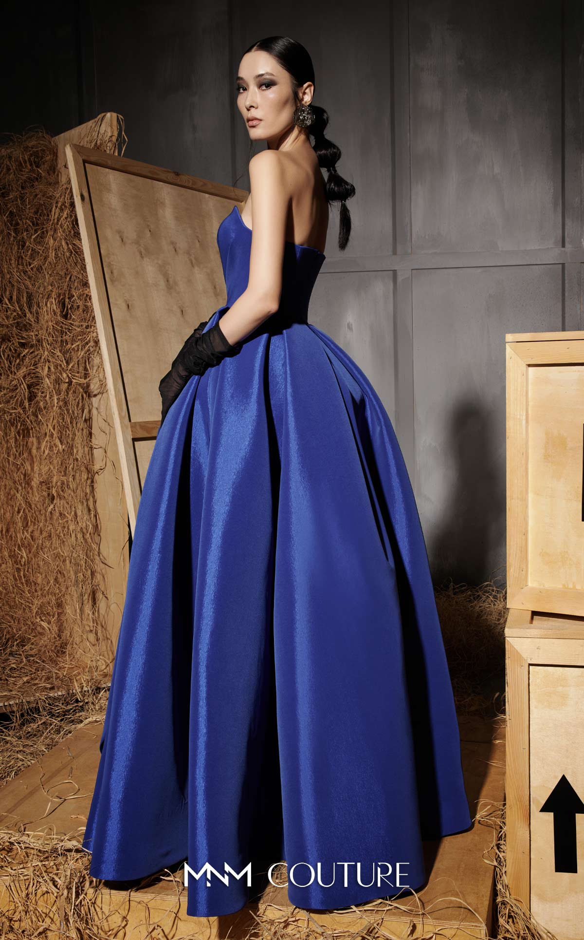 MNM Couture N0642
