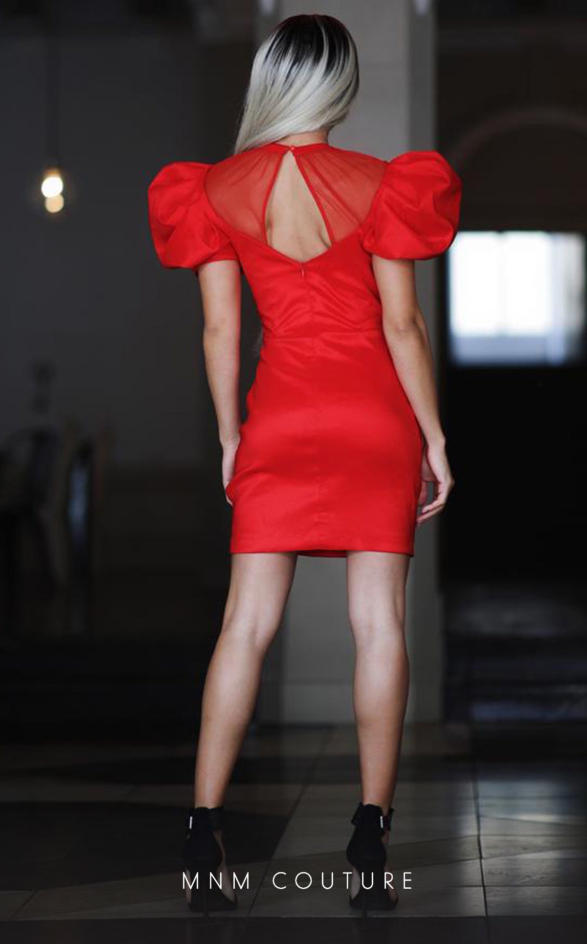MNM Couture R01043