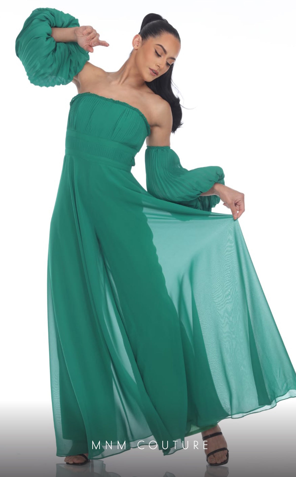MNM Couture R07509